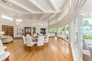 901 SE Riverside Drive, Stuart, FL 34994 35