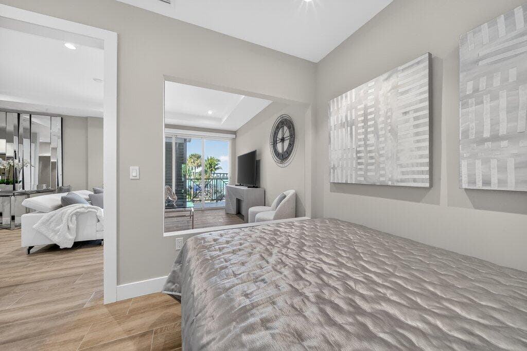 41 SW Seminole Street 304, Stuart, FL 34994 12