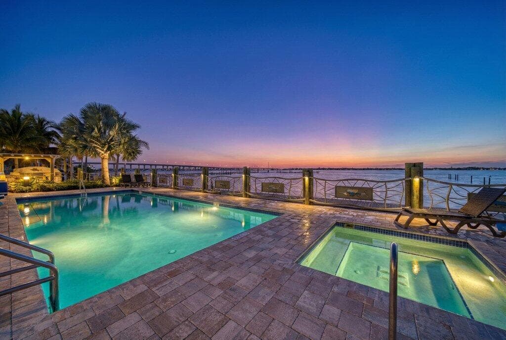 41 SW Seminole Street 304, Stuart, FL 34994 28