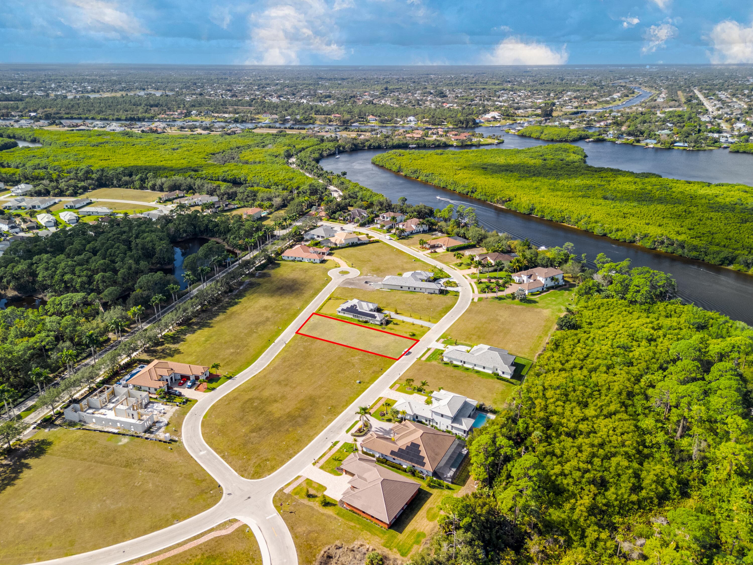 135 SE Via Lago Garda, Port St. Lucie, FL 34952 7
