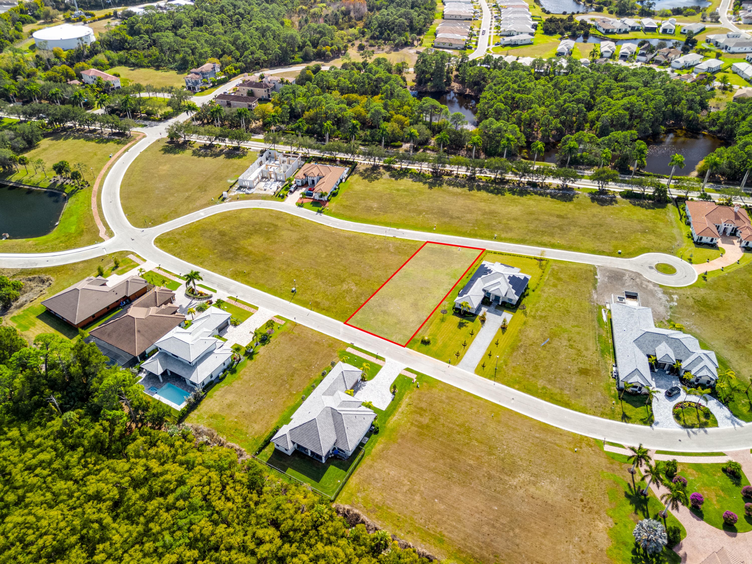 135 SE Via Lago Garda, Port St. Lucie, FL 34952 10