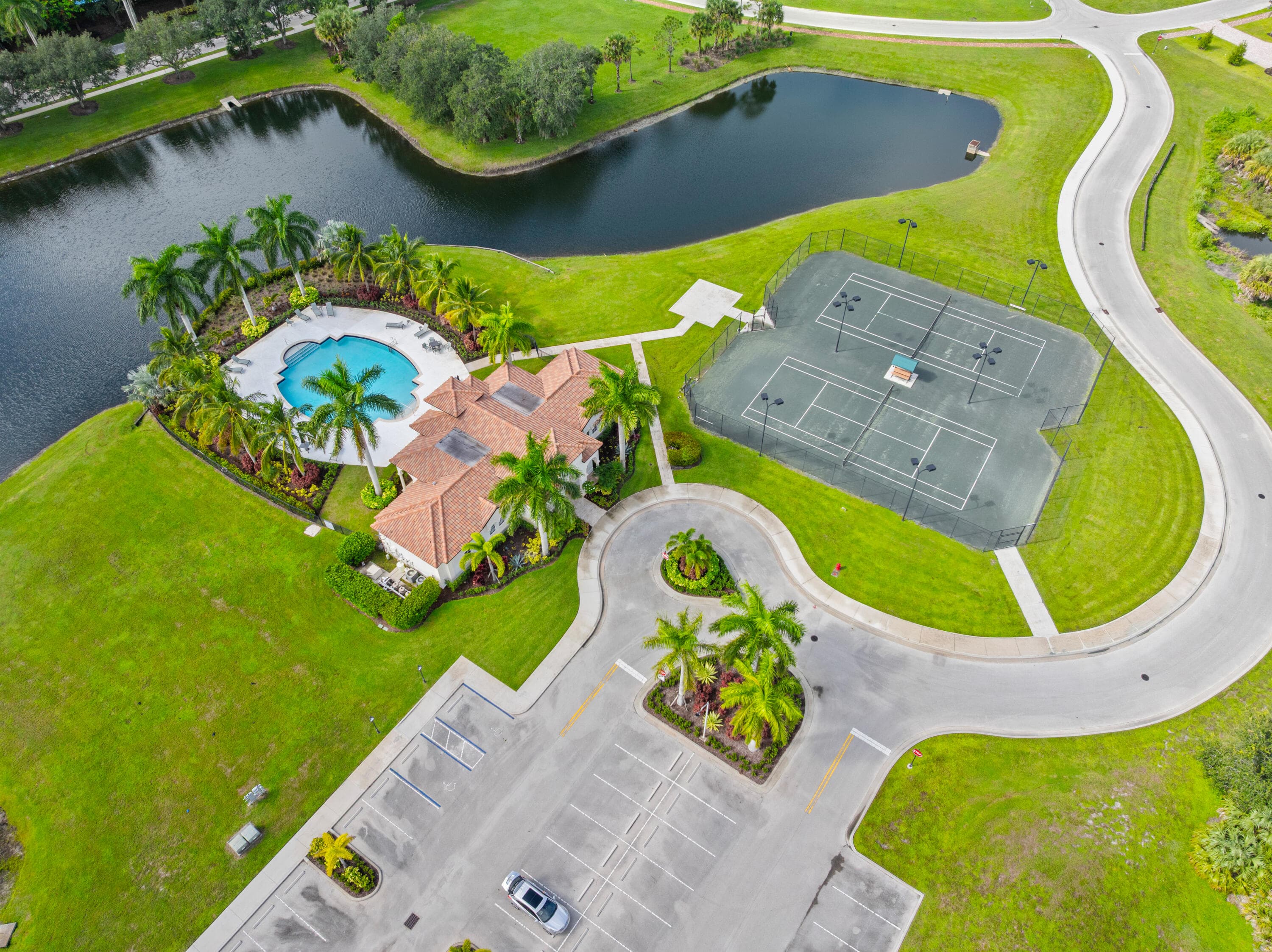 135 SE Via Lago Garda, Port St. Lucie, FL 34952 11