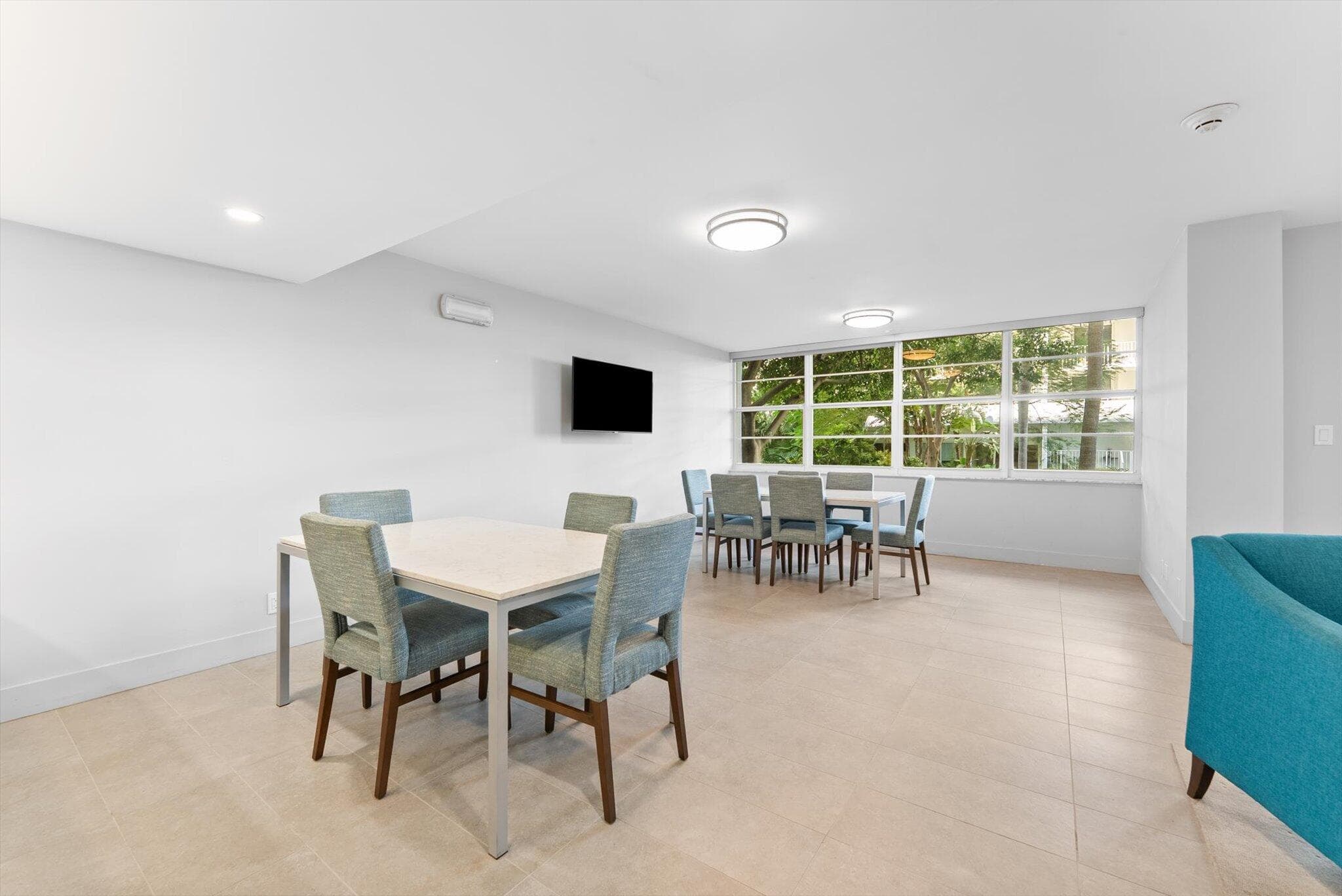 1160 N Federal Highway 221, Fort Lauderdale, FL 33304 37