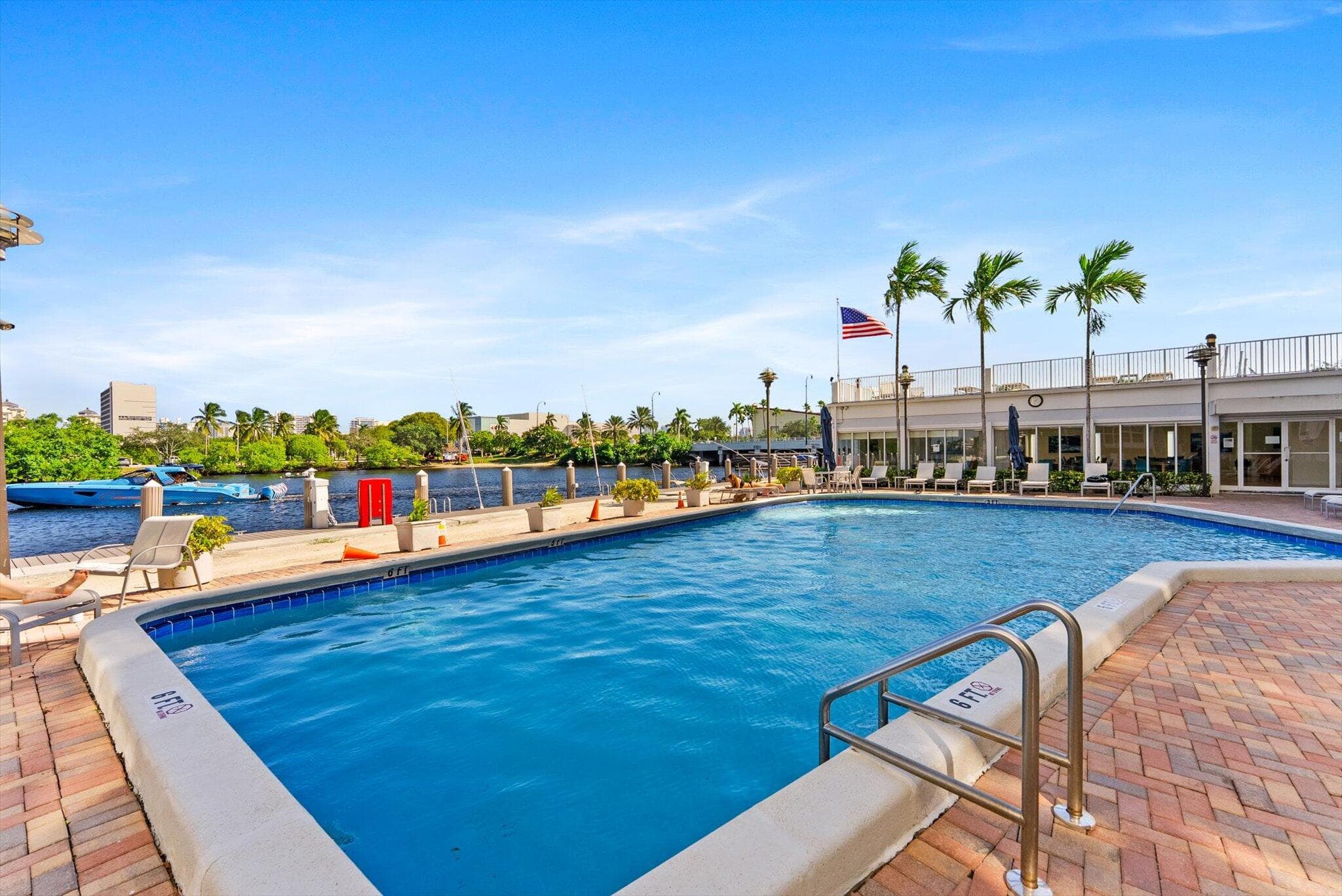 1160 N Federal Highway 221, Fort Lauderdale, FL 33304 48