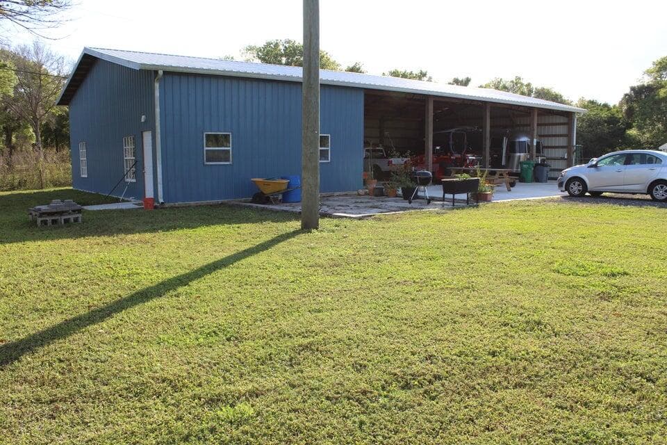 2410 S Brocksmith Road, Fort Pierce, FL 34945 24
