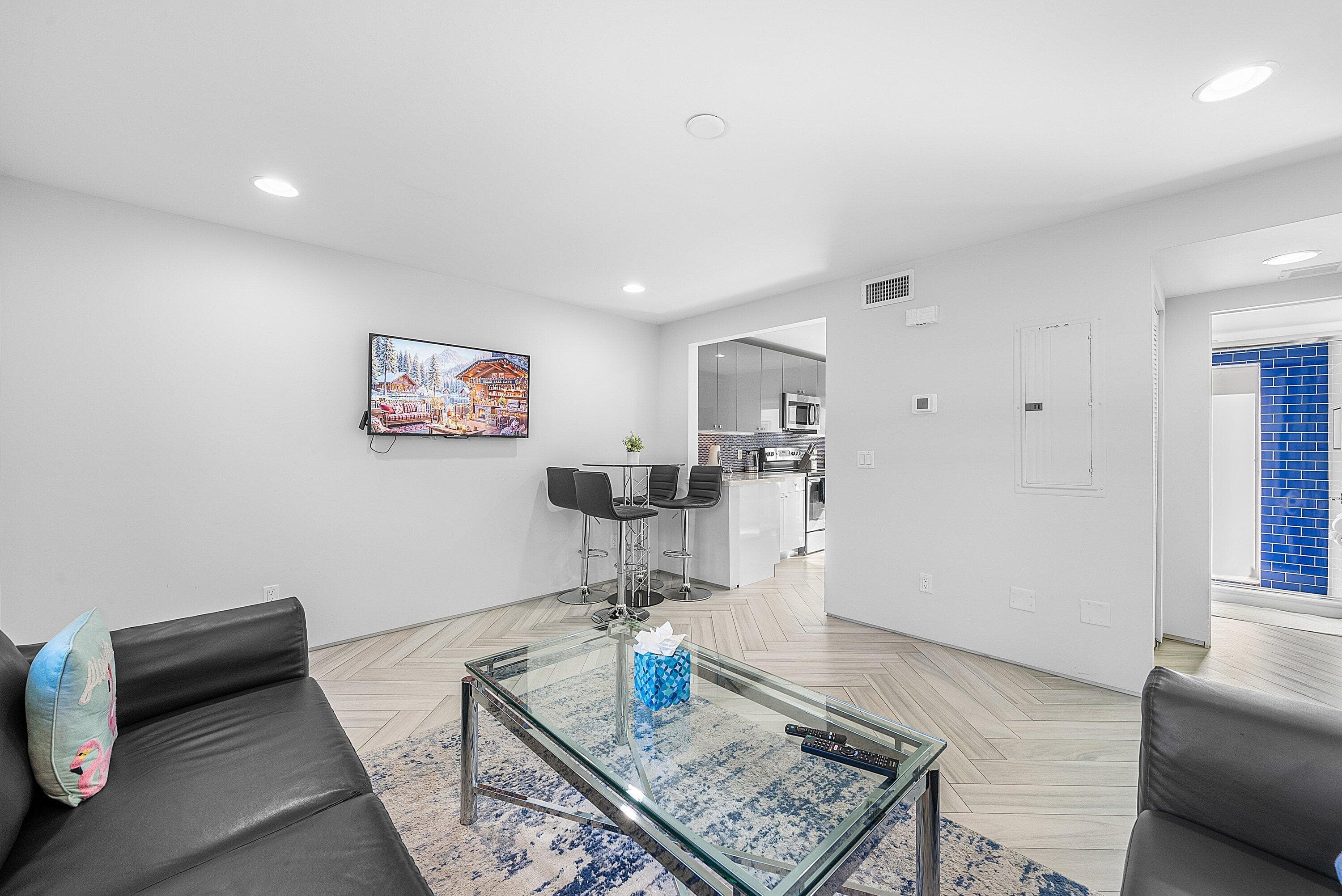 215 N Swinton Avenue, Delray Beach, FL 33444 10
