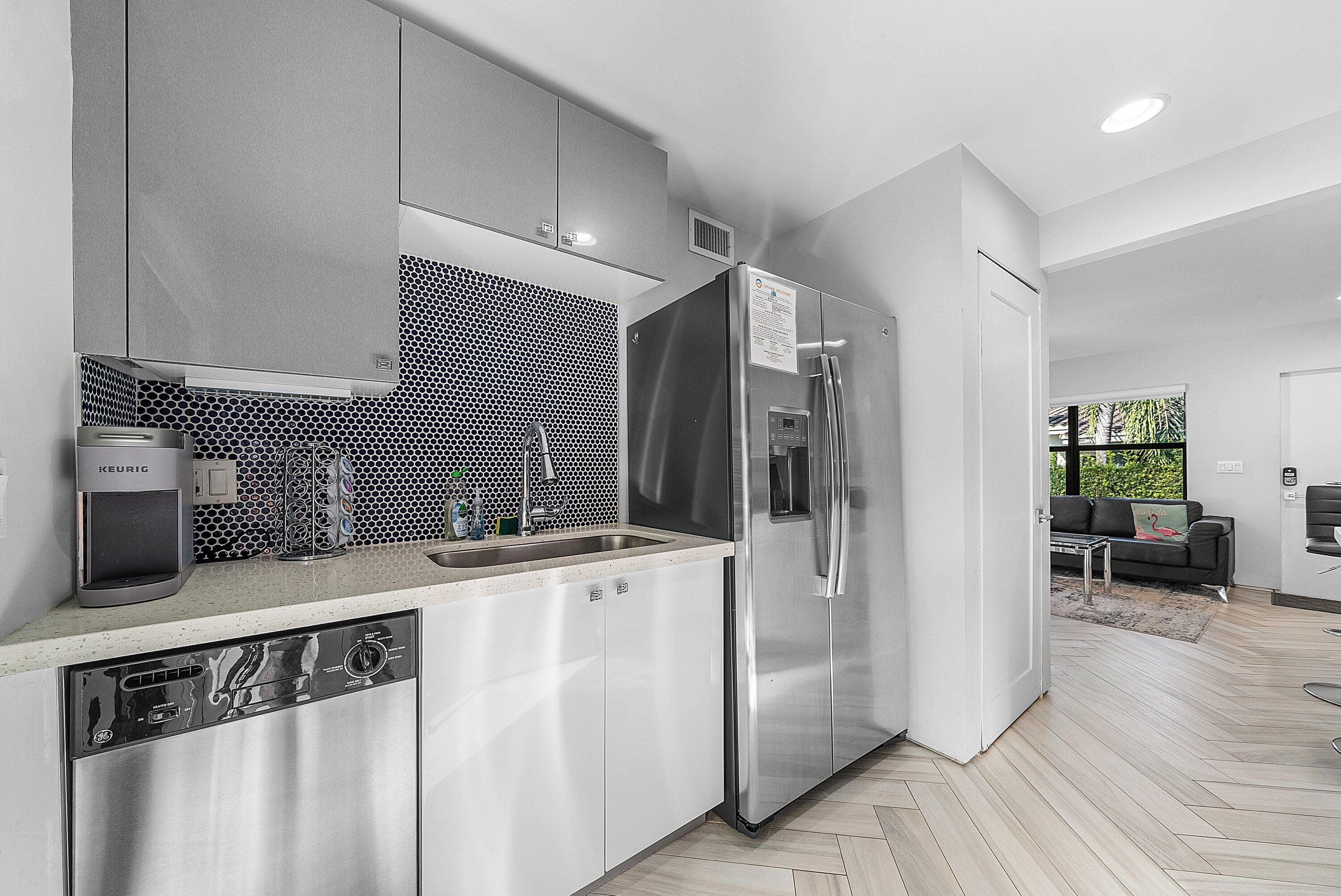 215 N Swinton Avenue, Delray Beach, FL 33444 14