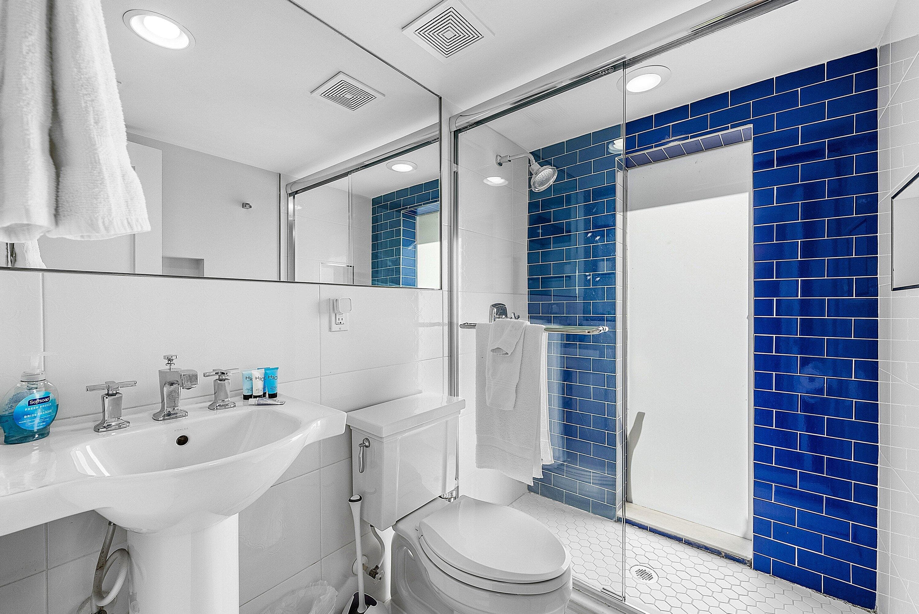 215 N Swinton Avenue, Delray Beach, FL 33444 20