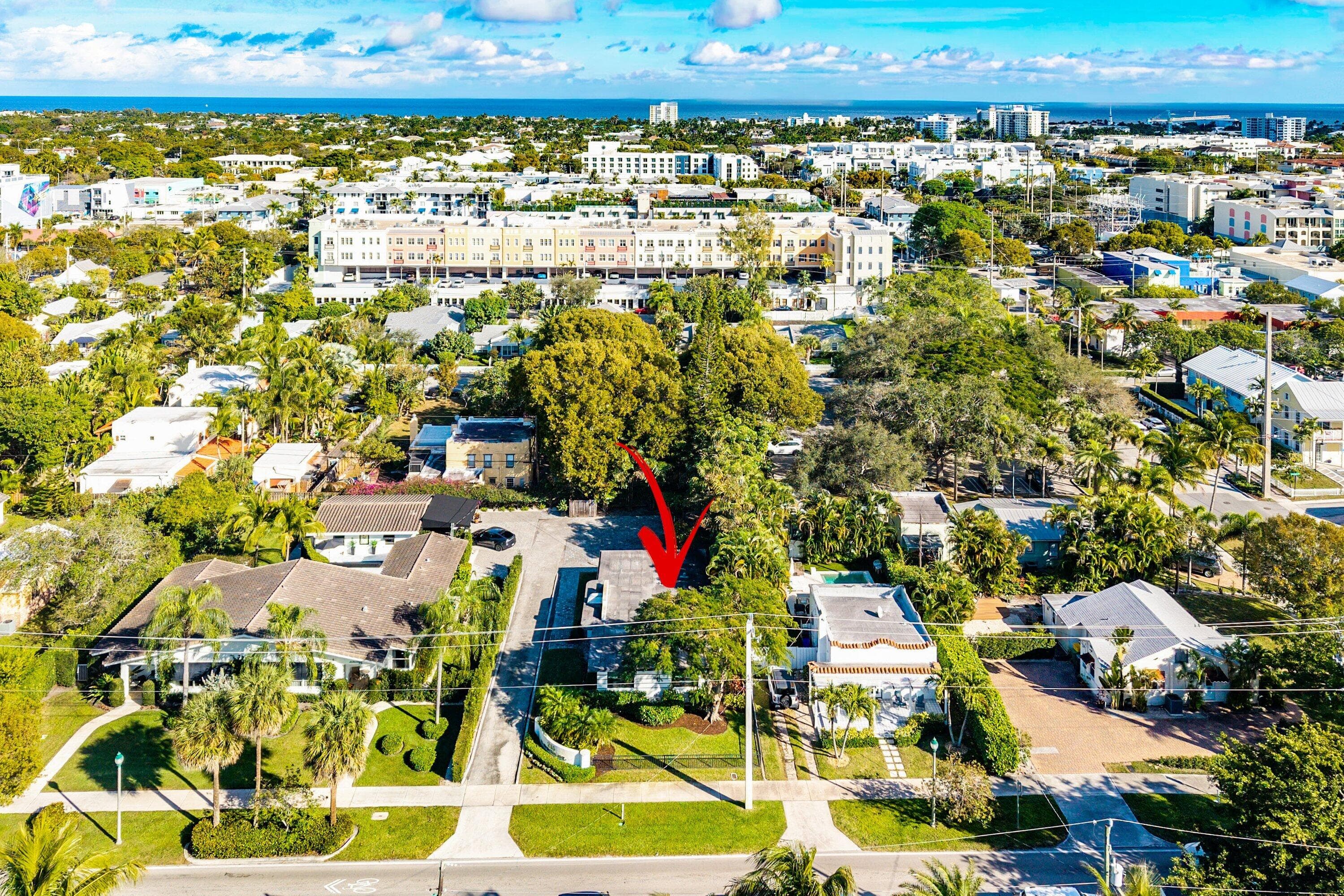 215 N Swinton Avenue, Delray Beach, FL 33444 46