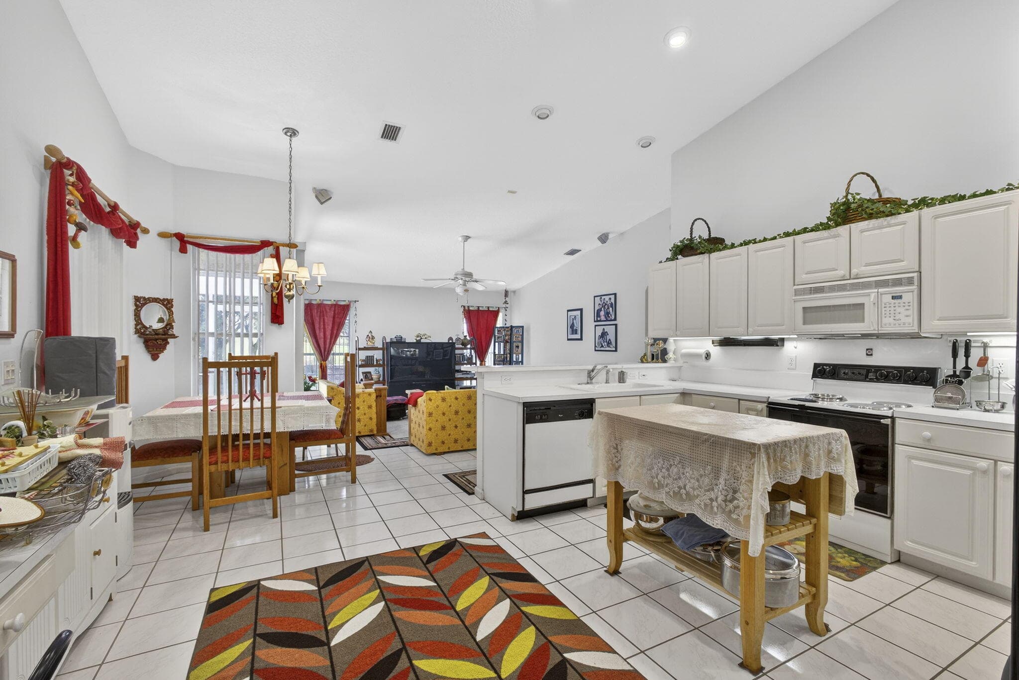 1940 S Club Drive, Wellington, FL 33414 17