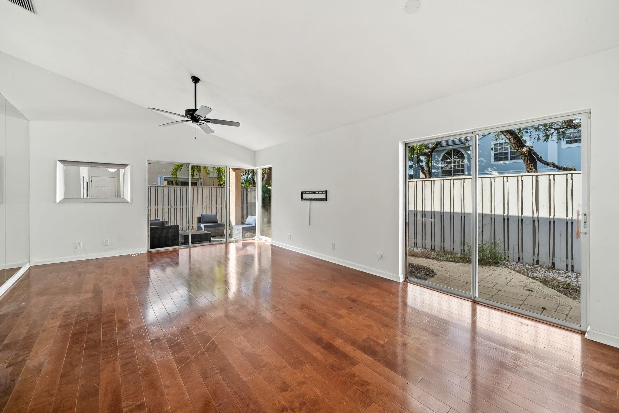 28 Governors Court, Palm Beach Gardens, FL 33418 10