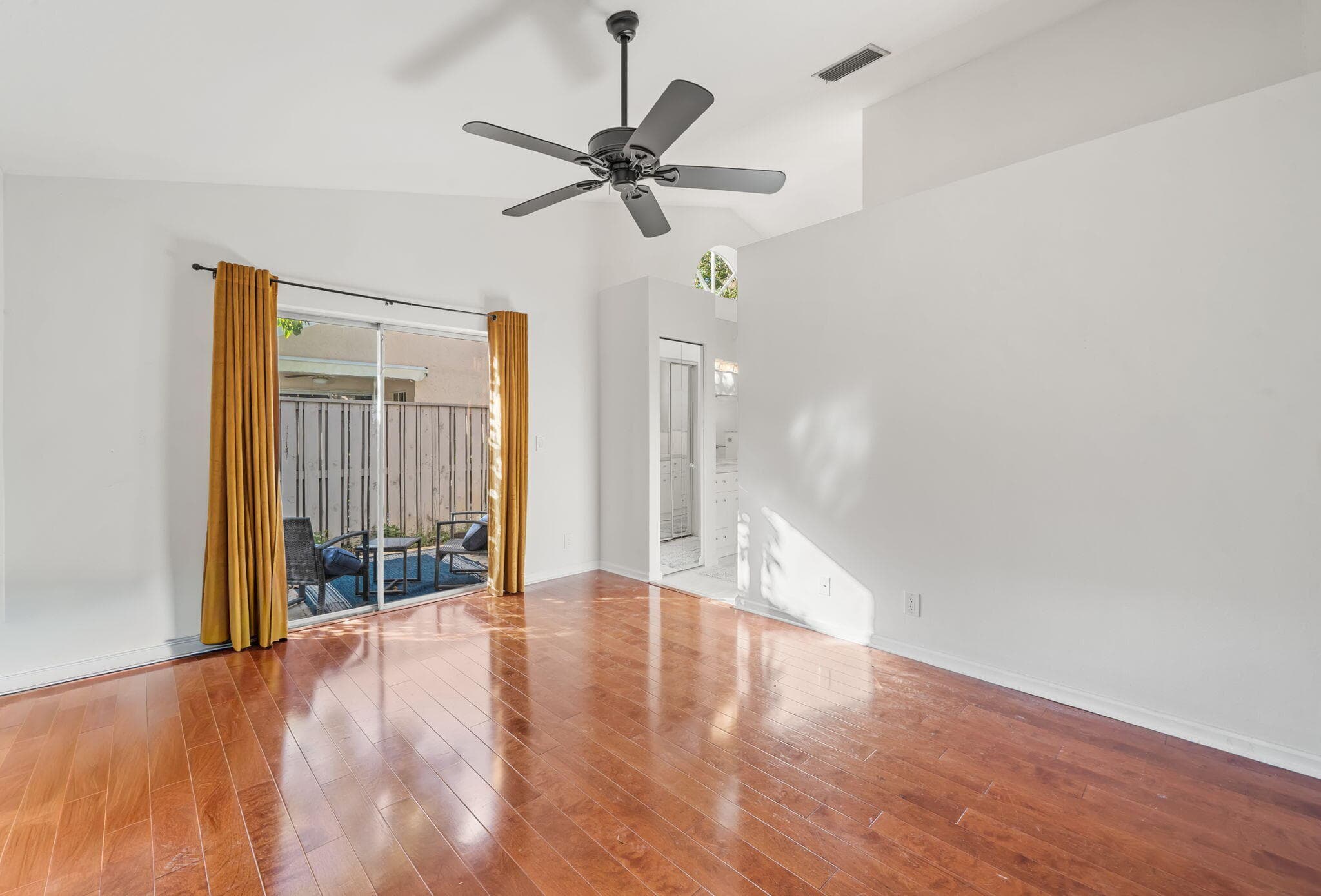 28 Governors Court, Palm Beach Gardens, FL 33418 21