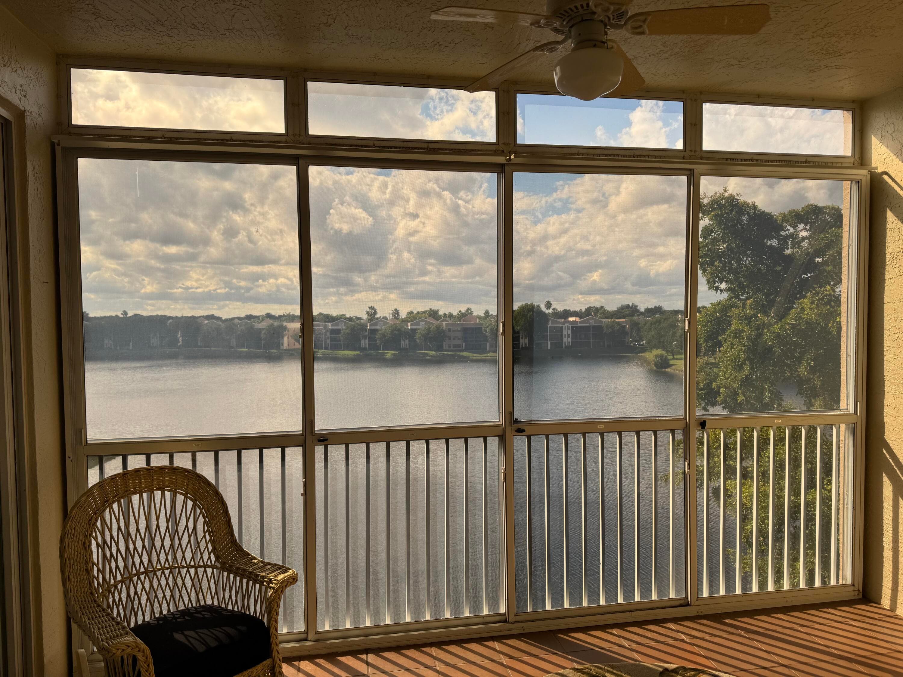 7715 Southampton Terrace 405, Tamarac, FL 33321 2