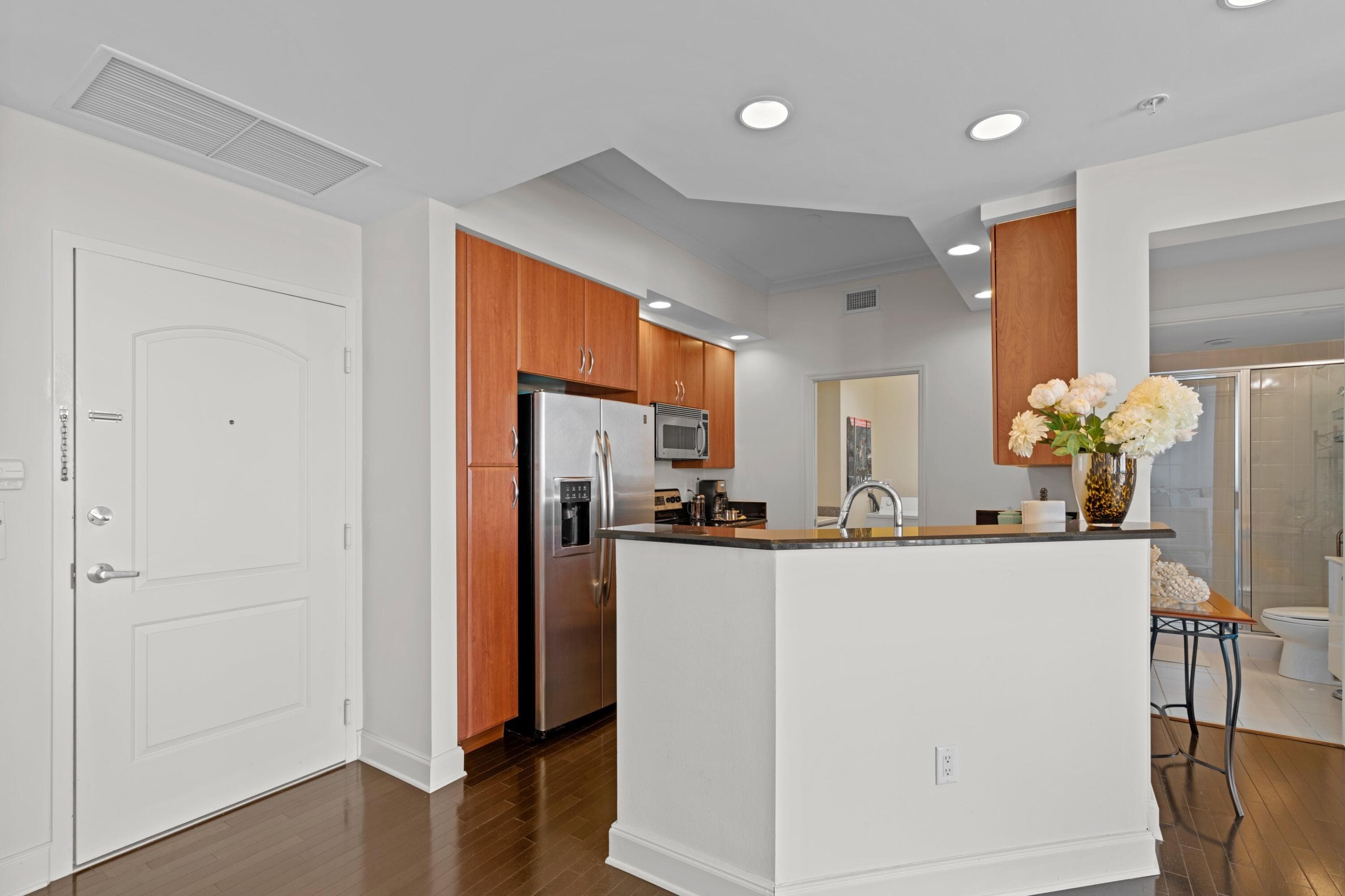 801 S Olive Avenue 1402, West Palm Beach, FL 33401 4