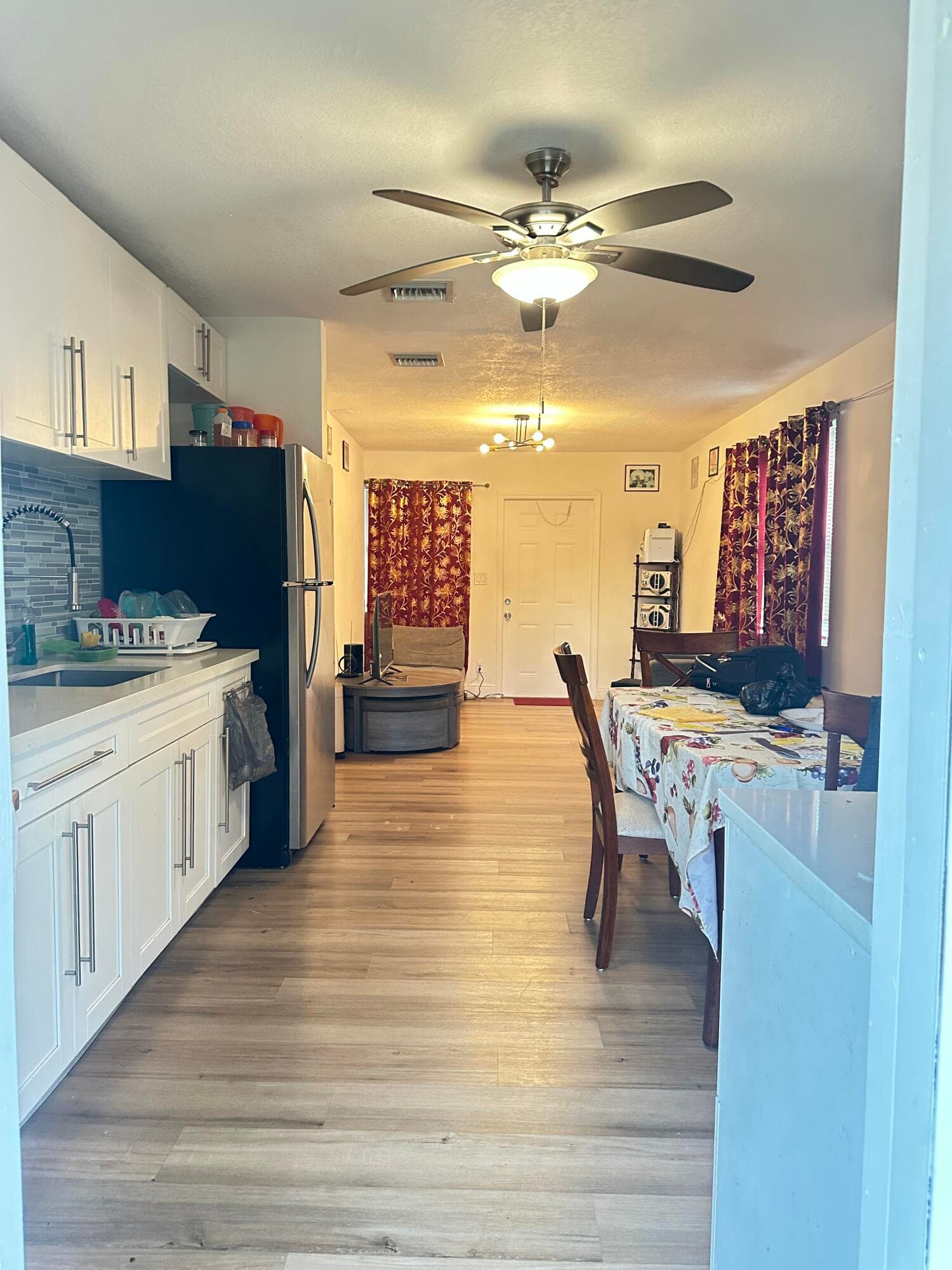 725 58th Street, West Palm Beach, FL 33407 4