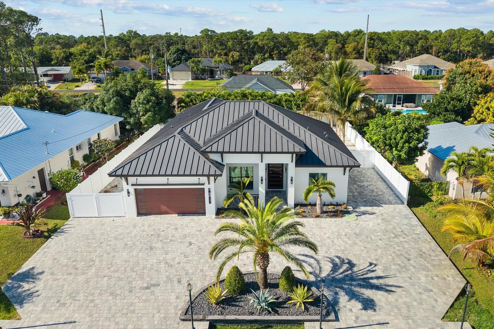3291 SE West Snow Road, Port St. Lucie, FL 34984