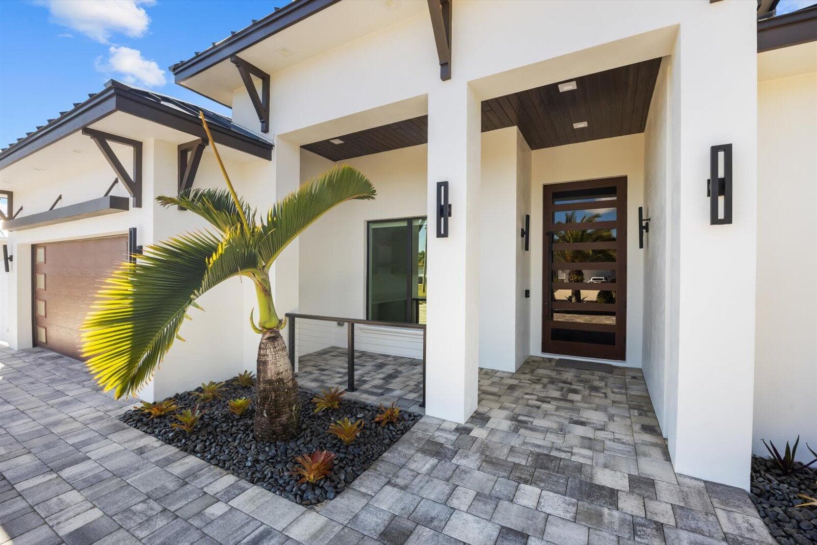 3291 SE West Snow Road, Port St. Lucie, FL 34984 3