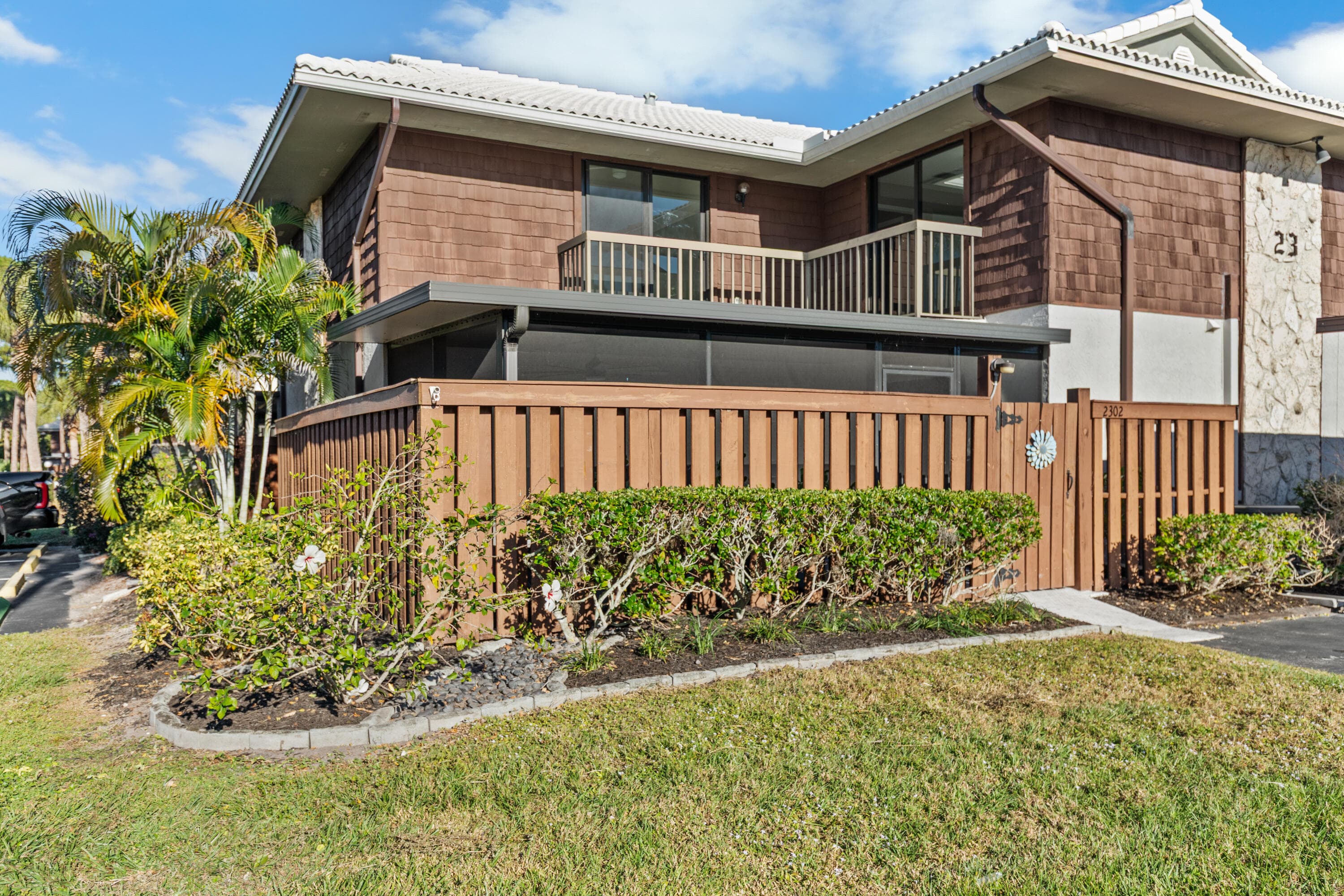 2302 SE Round Table Drive B, Port St. Lucie, FL 34952 2