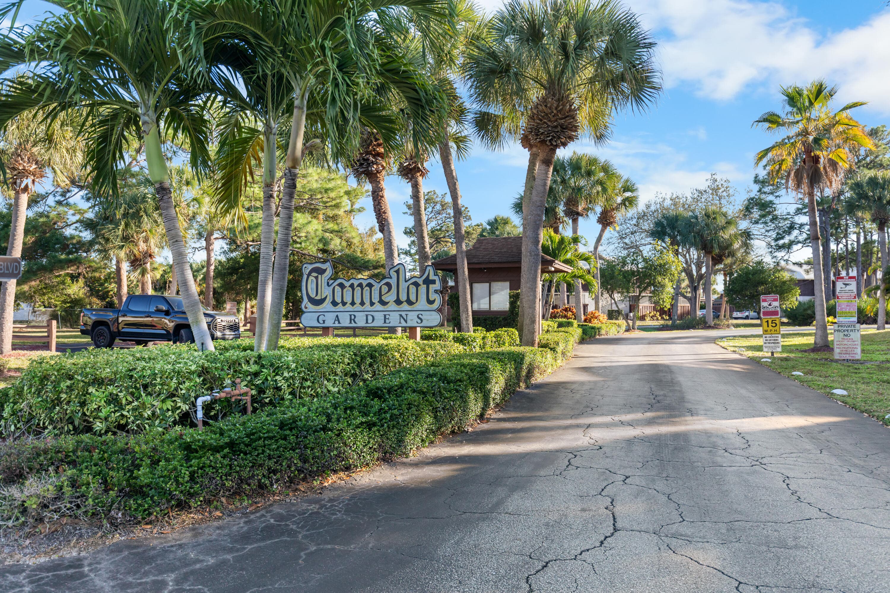 2302 SE Round Table Drive B, Port St. Lucie, FL 34952 38