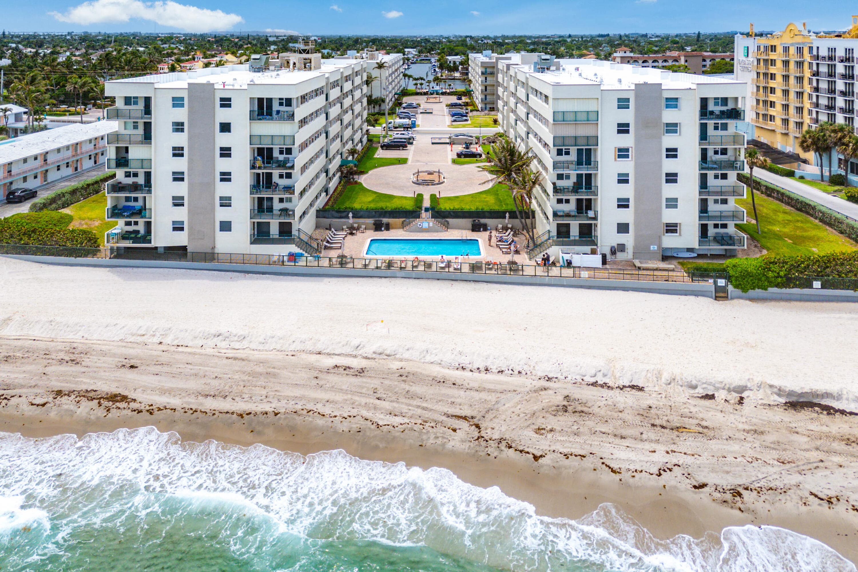 1237 Hillsboro Mile 101, Hillsboro Beach, FL 33062 22