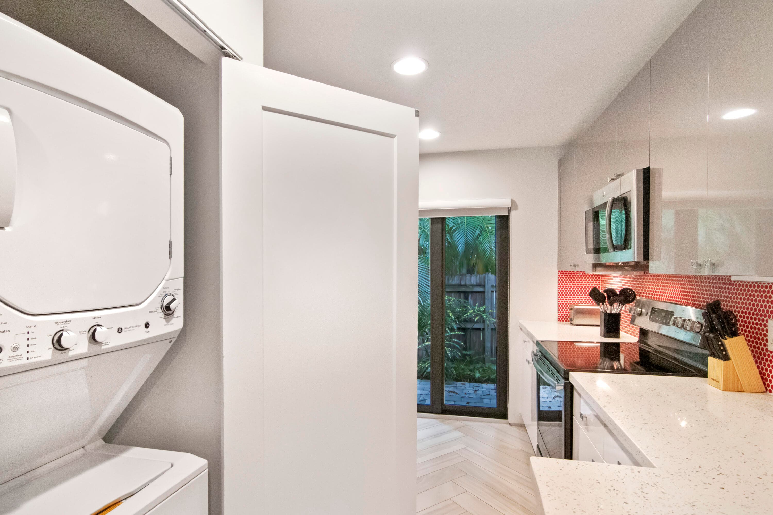 215 N Swinton Avenue, Delray Beach, FL 33444 32