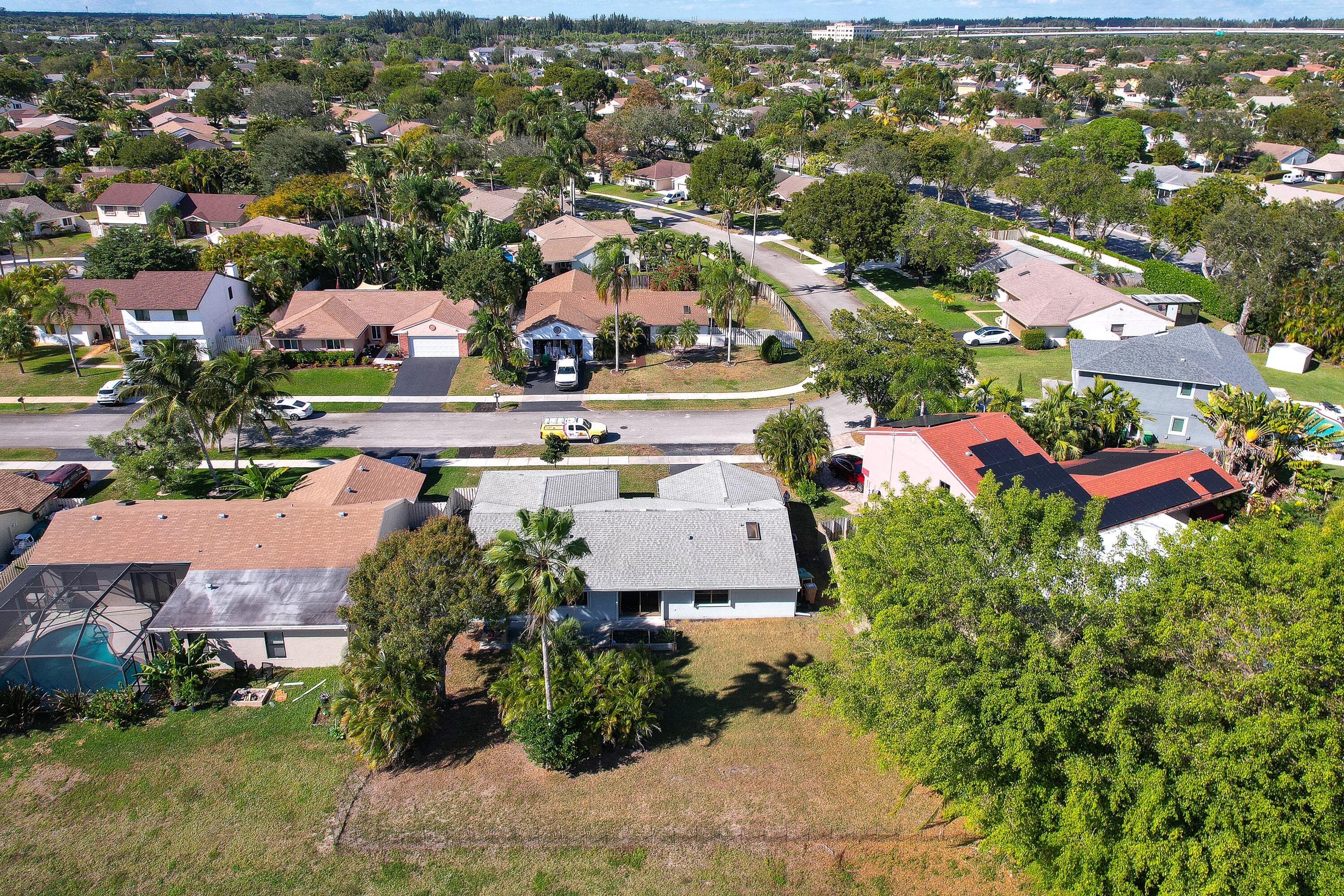 1060 Cedar Creek Way, Davie, FL 33325 31