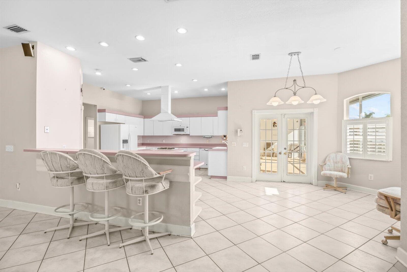 156 SW Saratoga Avenue, Port St. Lucie, FL 34953 12