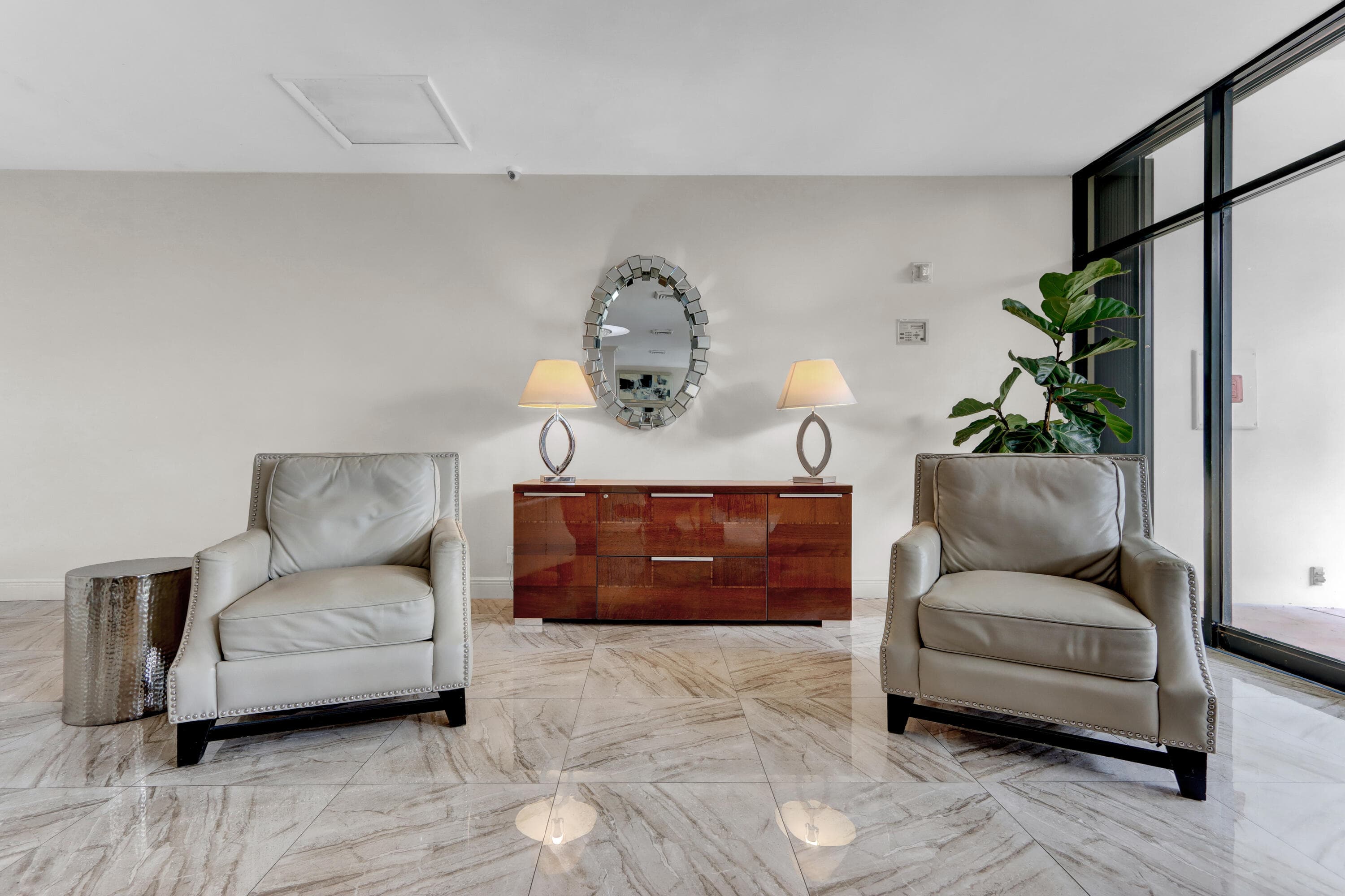 2000 Presidential Way 504, West Palm Beach, FL 33401 22
