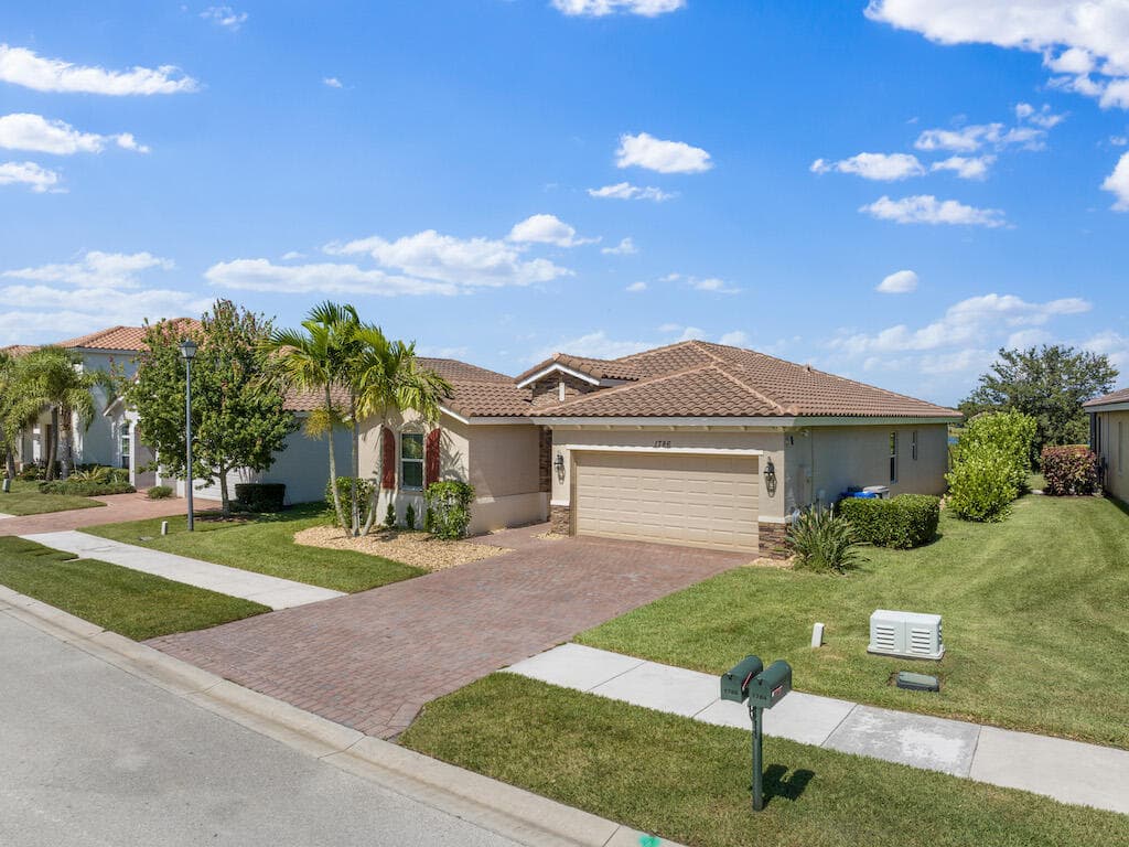 1786 Berkshire Circle SW, Vero Beach, FL 32968 3