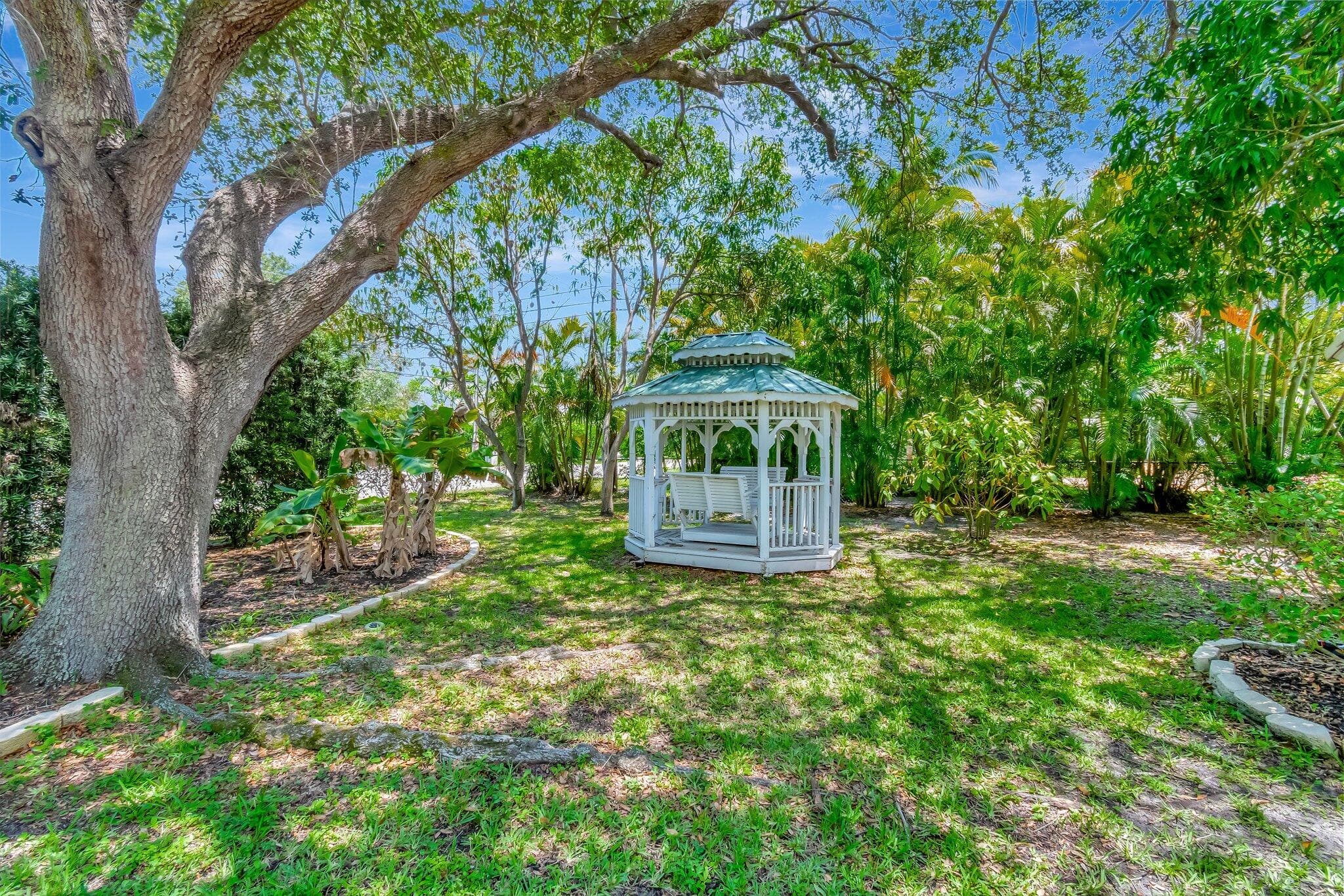 1220 N Swinton Avenue, Delray Beach, FL 33444 4