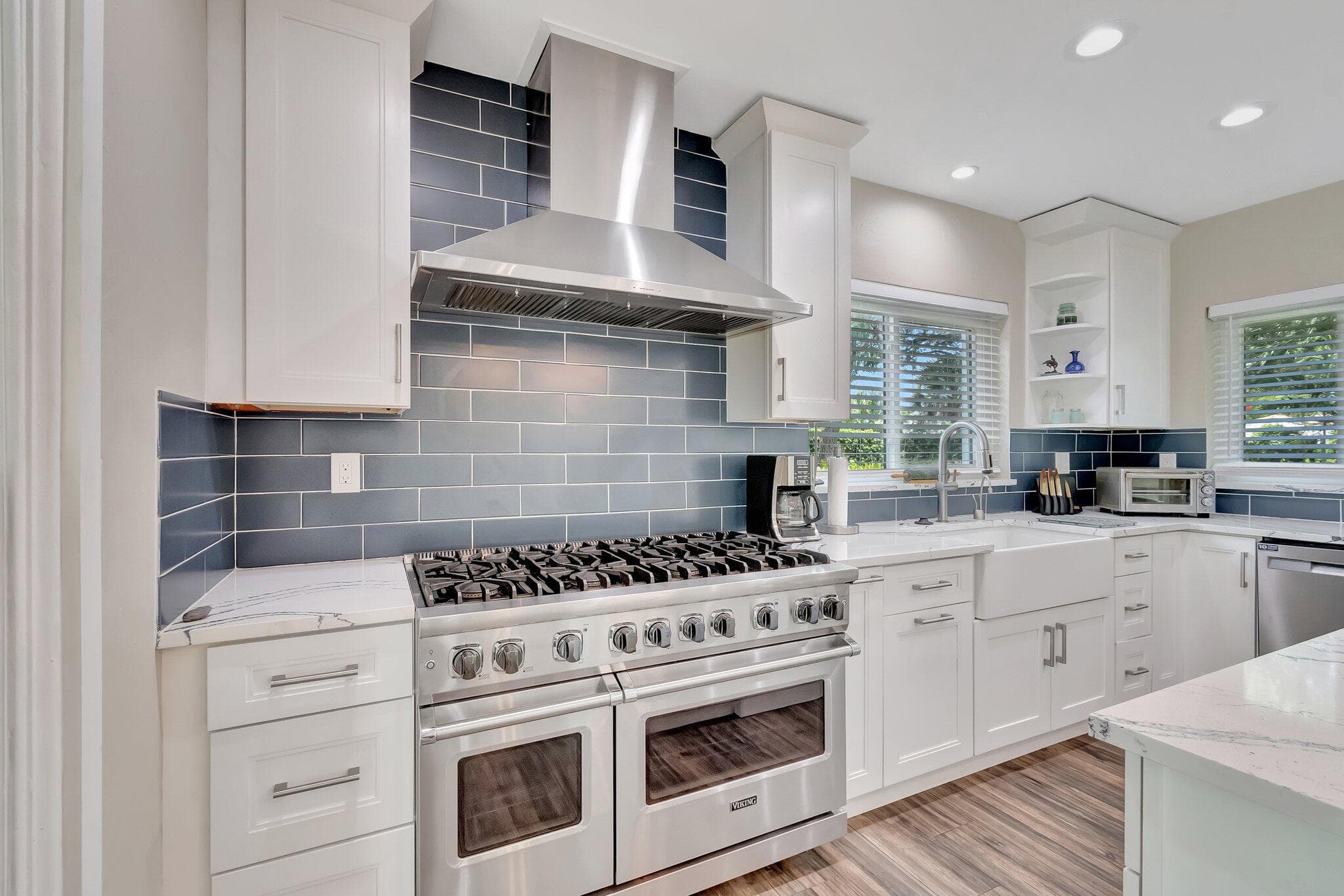 1220 N Swinton Avenue, Delray Beach, FL 33444 23