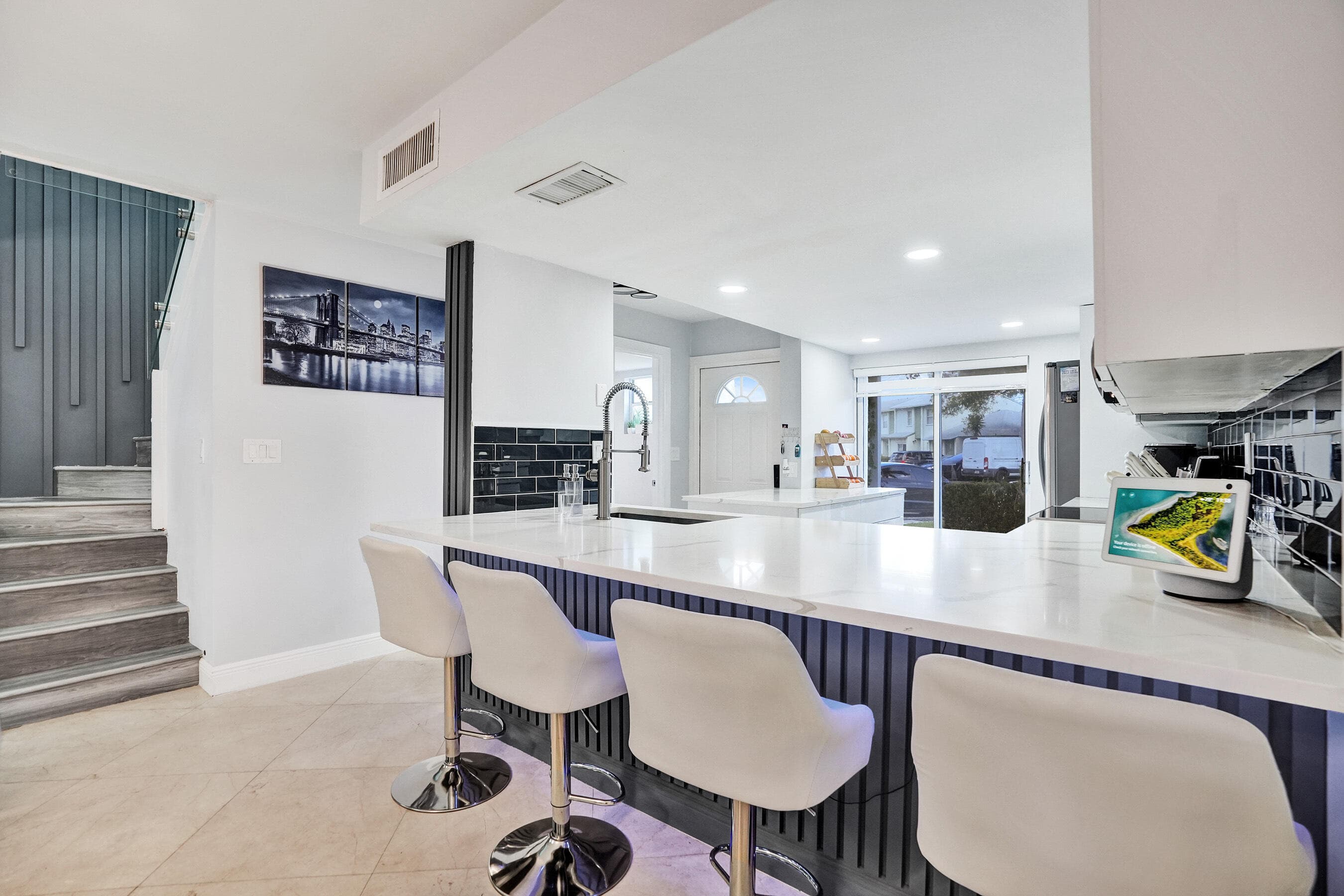 868 Crystal Lake Drive, Deerfield Beach, FL 33064 25