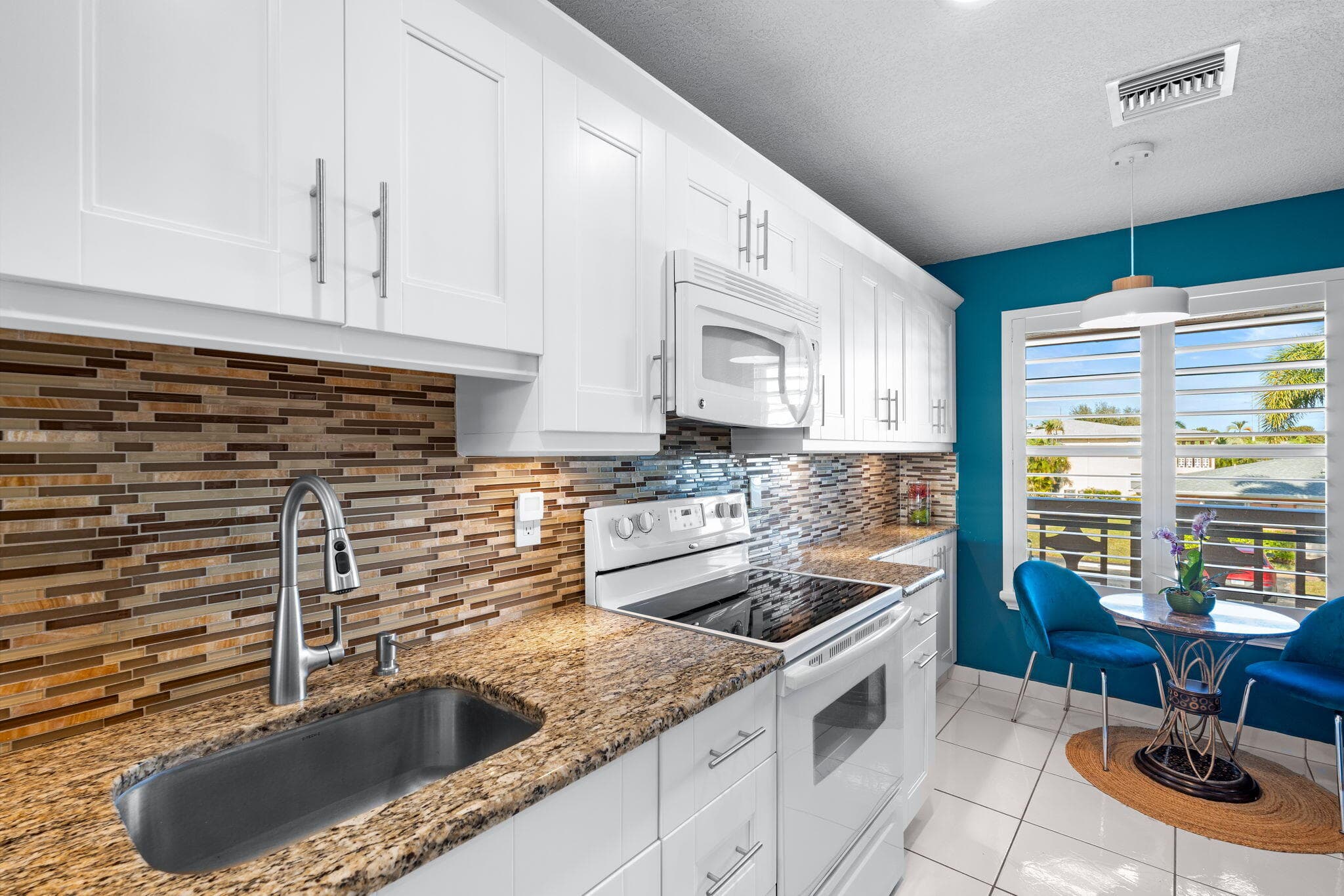 1540 NW 18th Avenue 203, Delray Beach, FL 33445 3