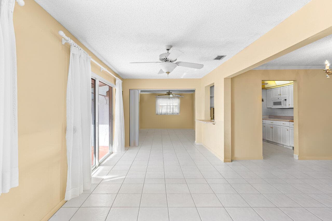 1802 SW 13th Avenue, Boynton Beach, FL 33426 8