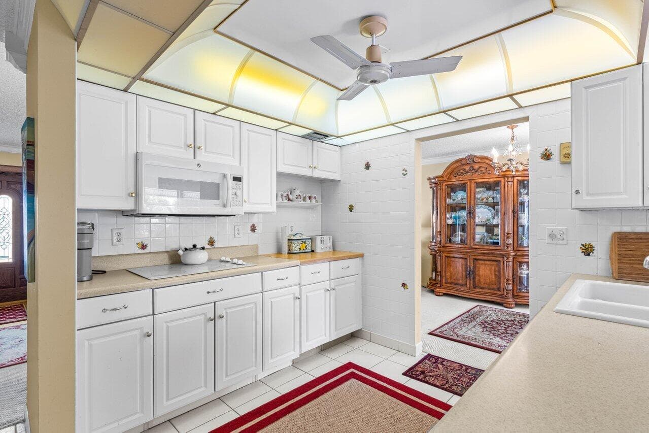 1802 SW 13th Avenue, Boynton Beach, FL 33426 12