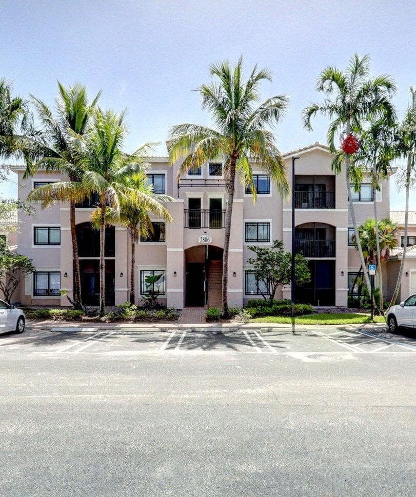 2806 Veronia Drive 301, Palm Beach Gardens, FL 33410 2