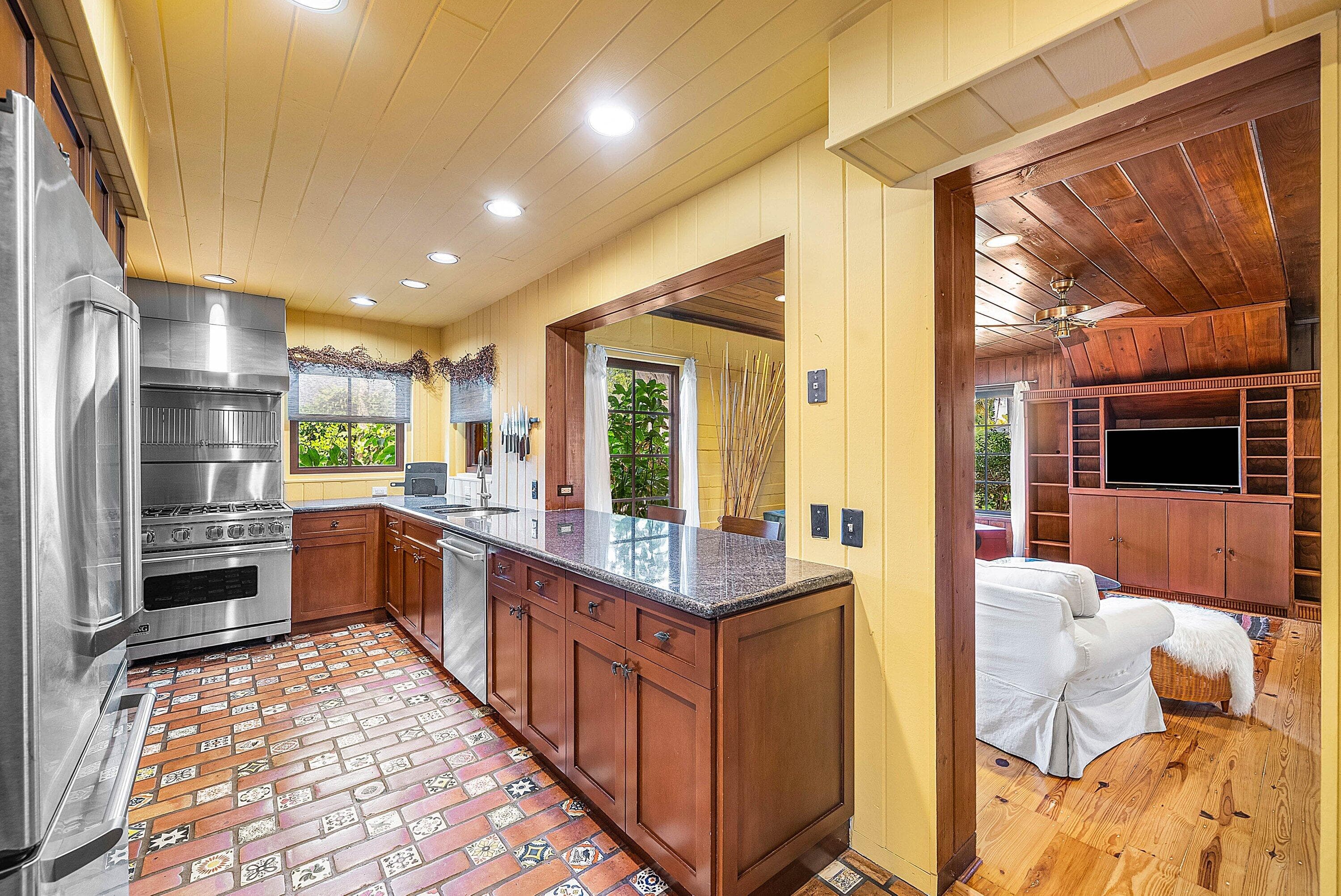 334 Palm Trail, Delray Beach, FL 33483 25
