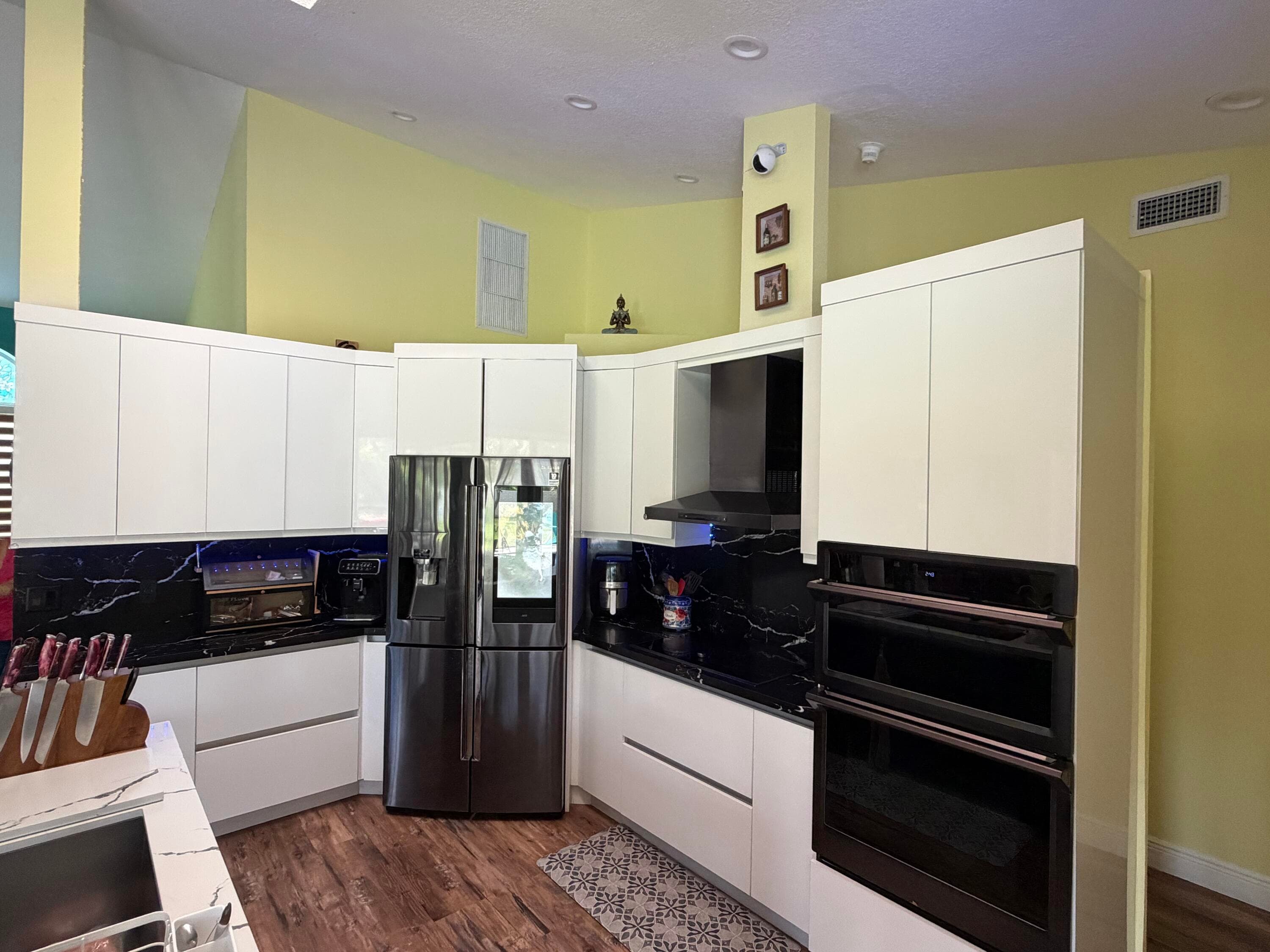 9050 Cypress Hollow Drive, Palm Beach Gardens, FL 33418 9