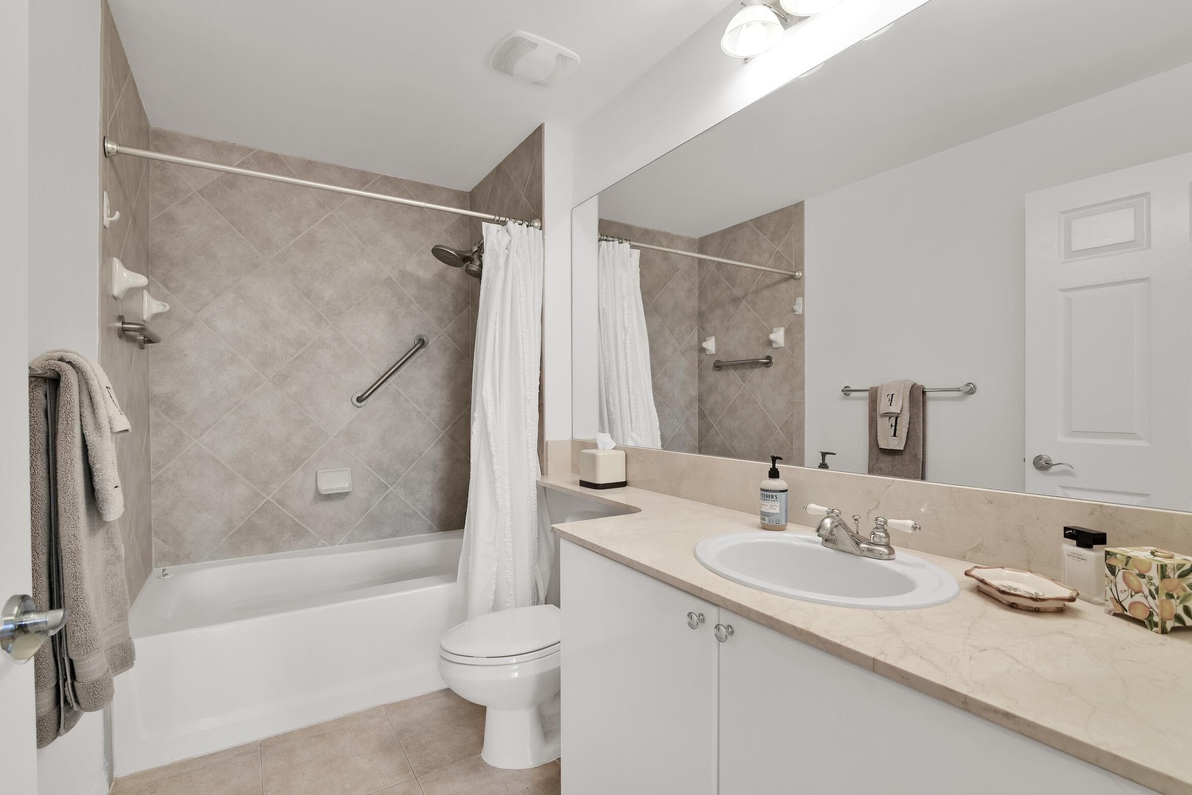 233 S Federal Highway 421, Boca Raton, FL 33432 14