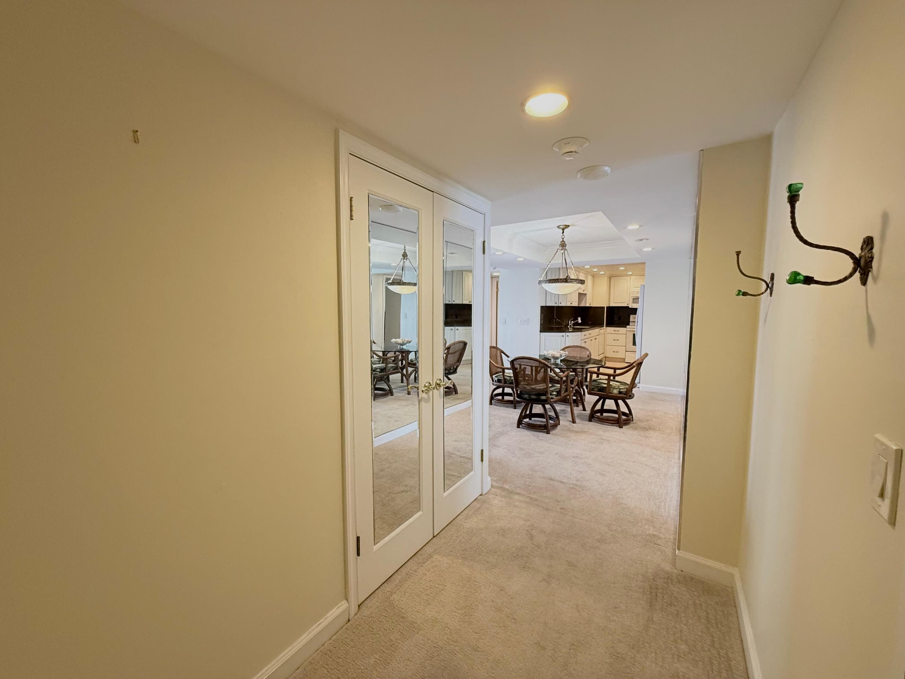 5600 N Flagler Drive 2209, West Palm Beach, FL 33407 41