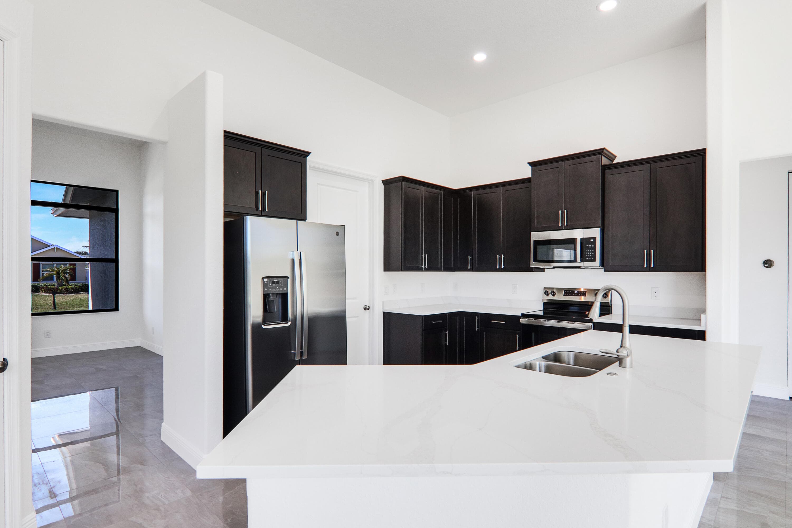 4689 SW Tacoma Street, Port St. Lucie, FL 34953 17