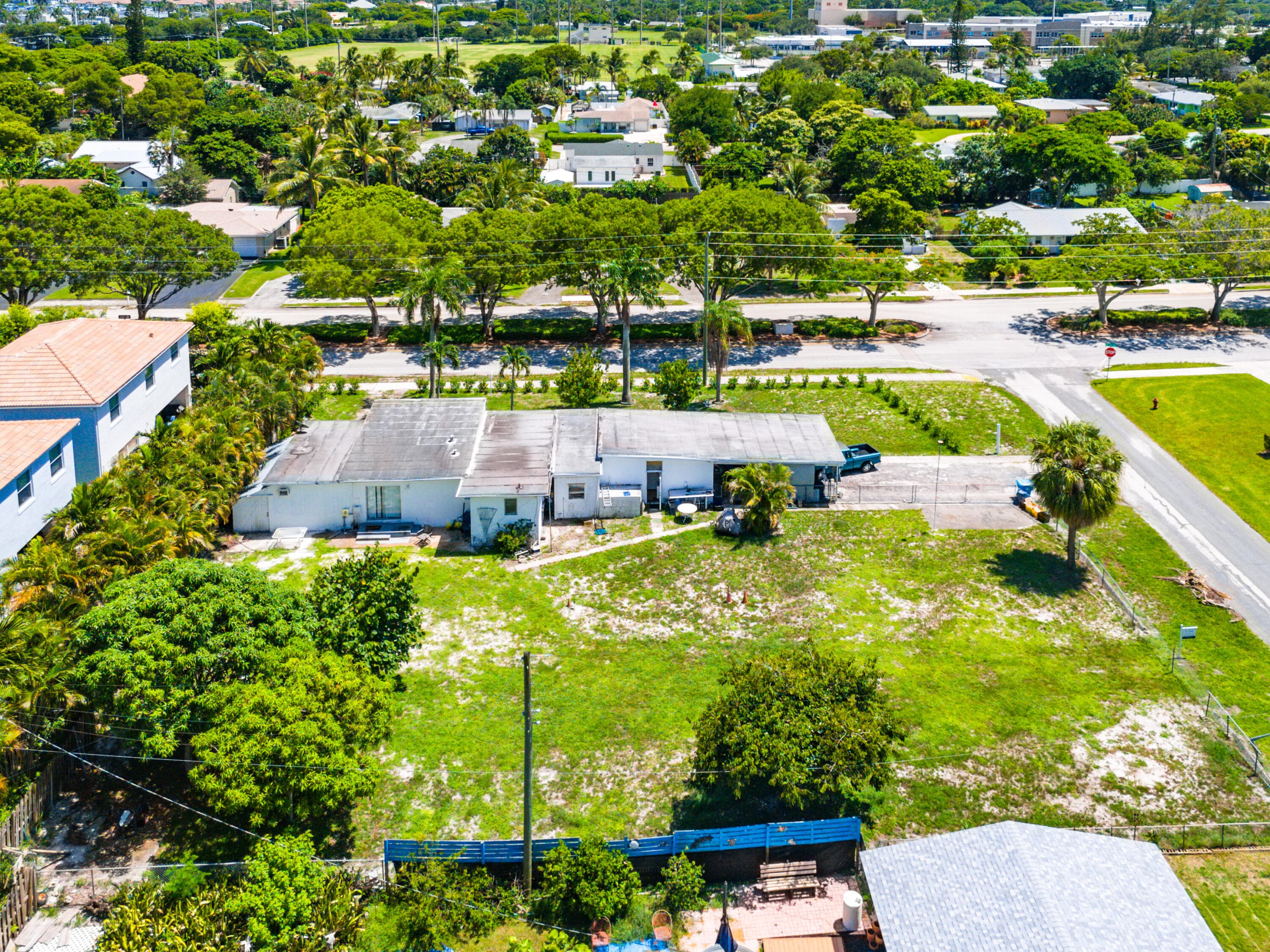 335 Gulfstream Boulevard, Boynton Beach, FL 33435 8
