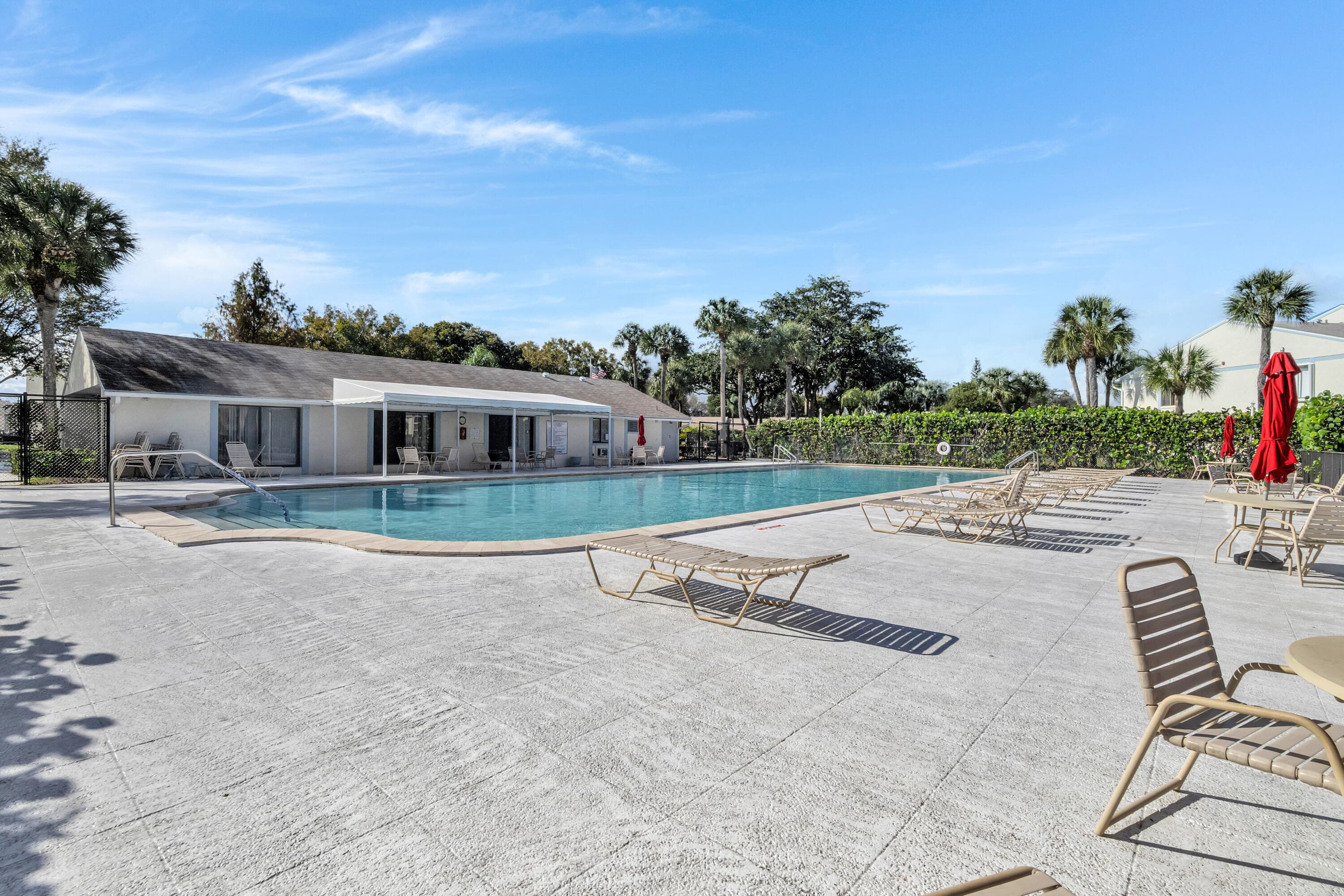 1012 Green Pine Boulevard H2, West Palm Beach, FL 33409 27