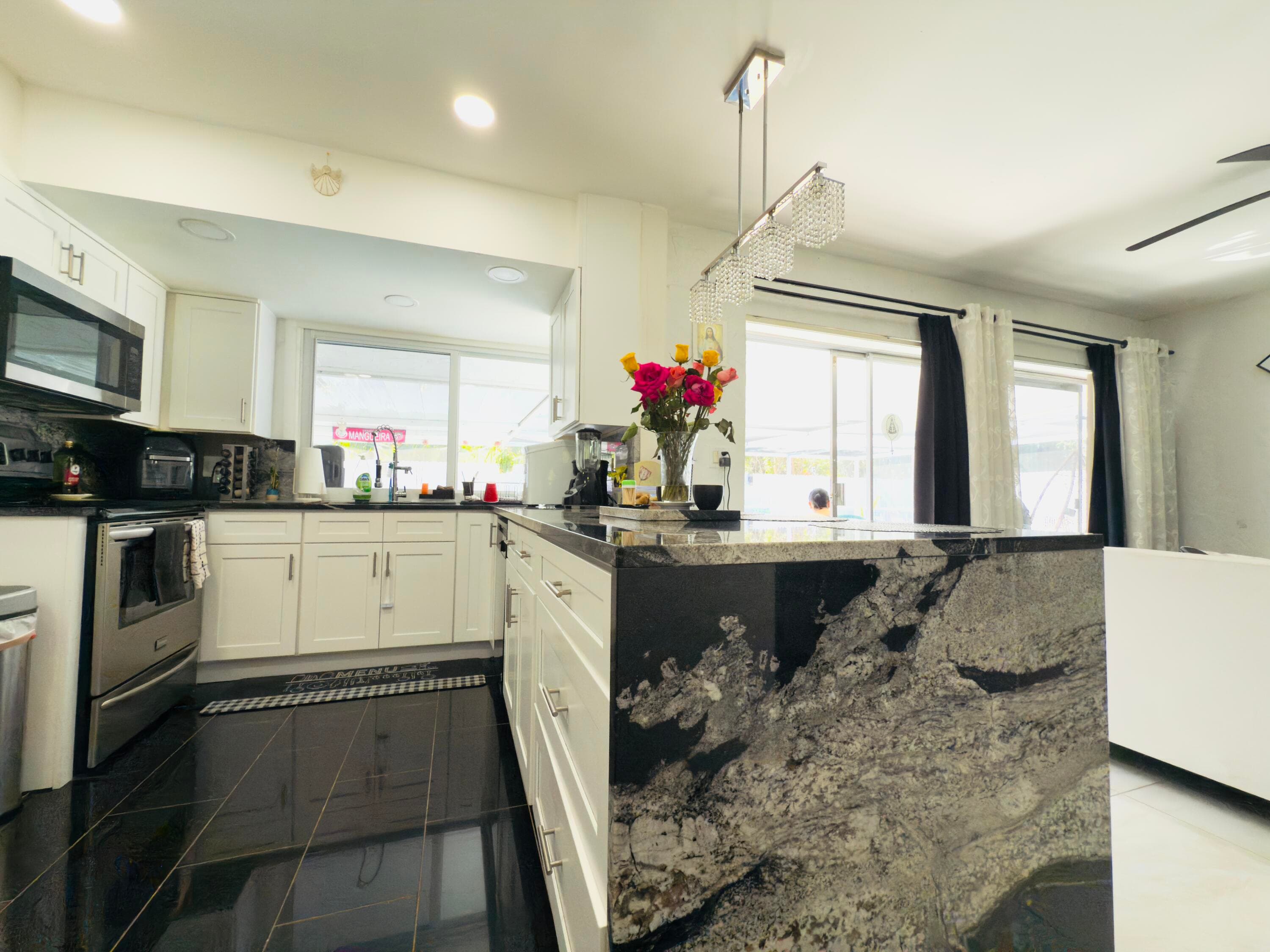 230 NE 25th Street, Pompano Beach, FL 33064 15