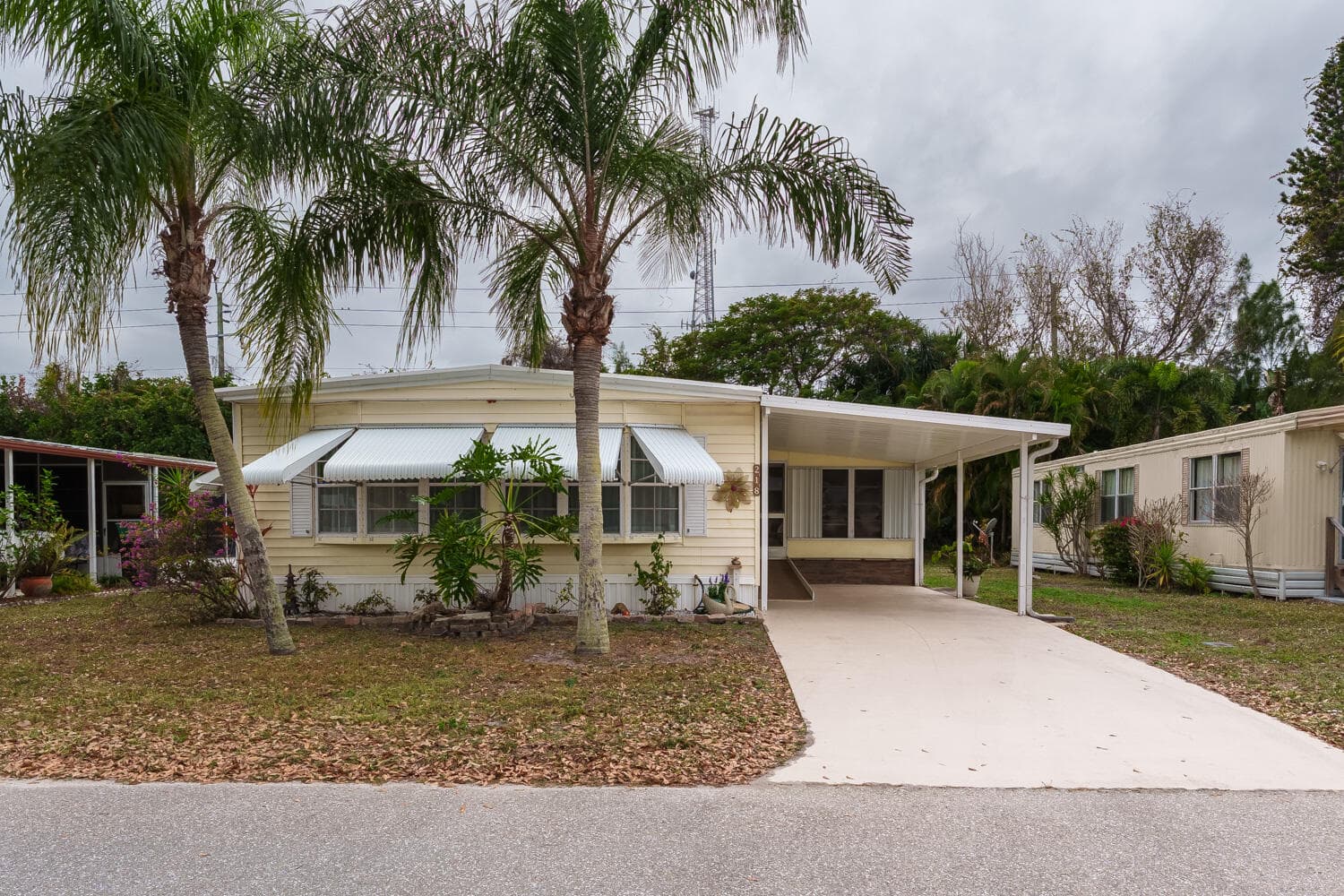 218 W Caribbean, Port St. Lucie, FL 34952 95