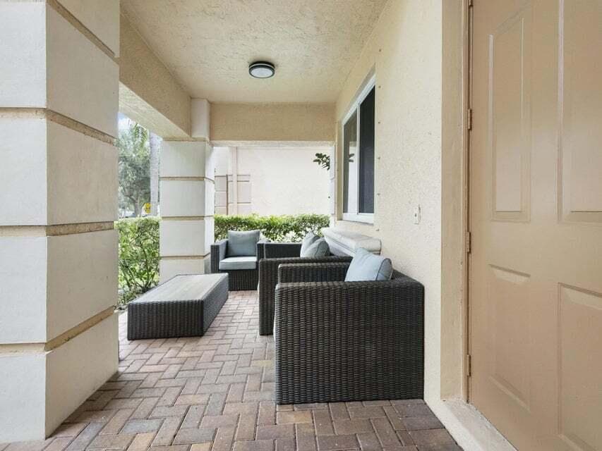 846 Gazetta Way, West Palm Beach, FL 33413 4
