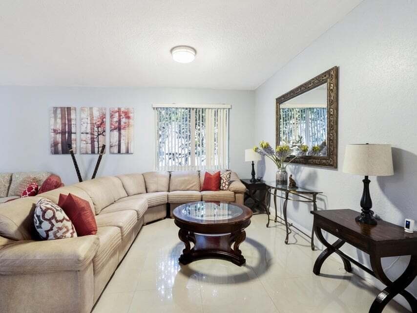 846 Gazetta Way, West Palm Beach, FL 33413 10