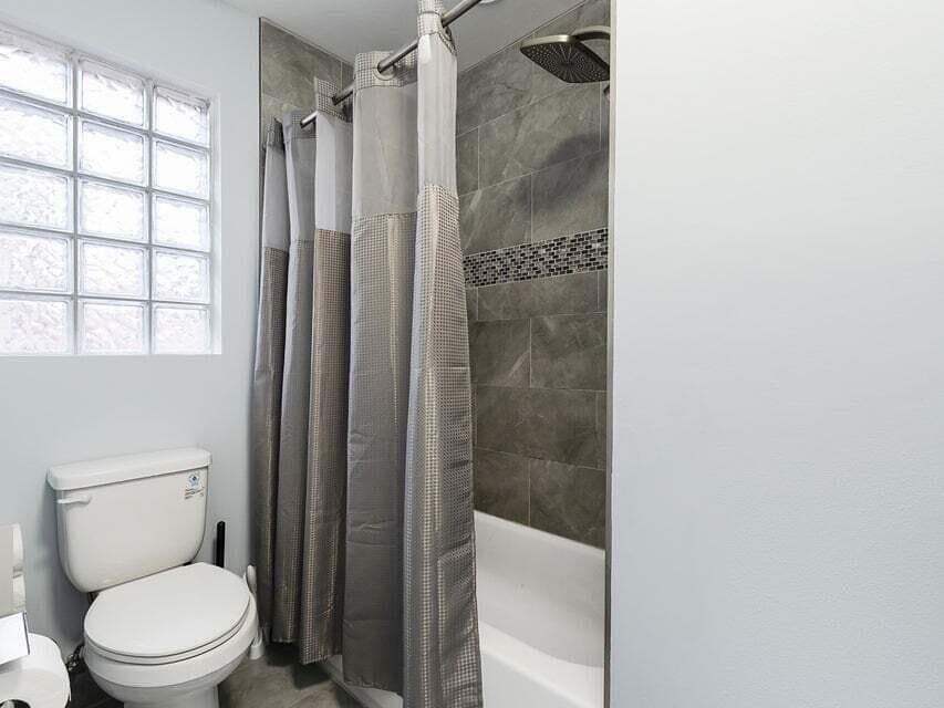 846 Gazetta Way, West Palm Beach, FL 33413 26