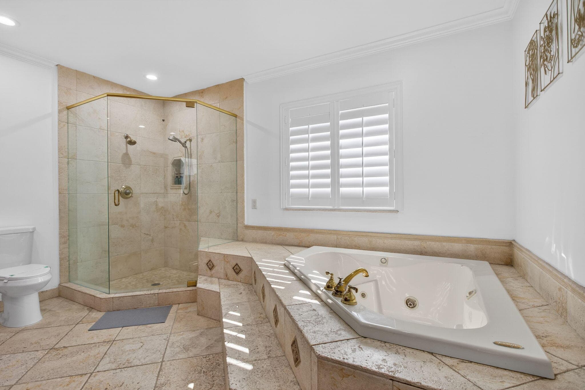 736 NE 34th Court, Oakland Park, FL 33334 20