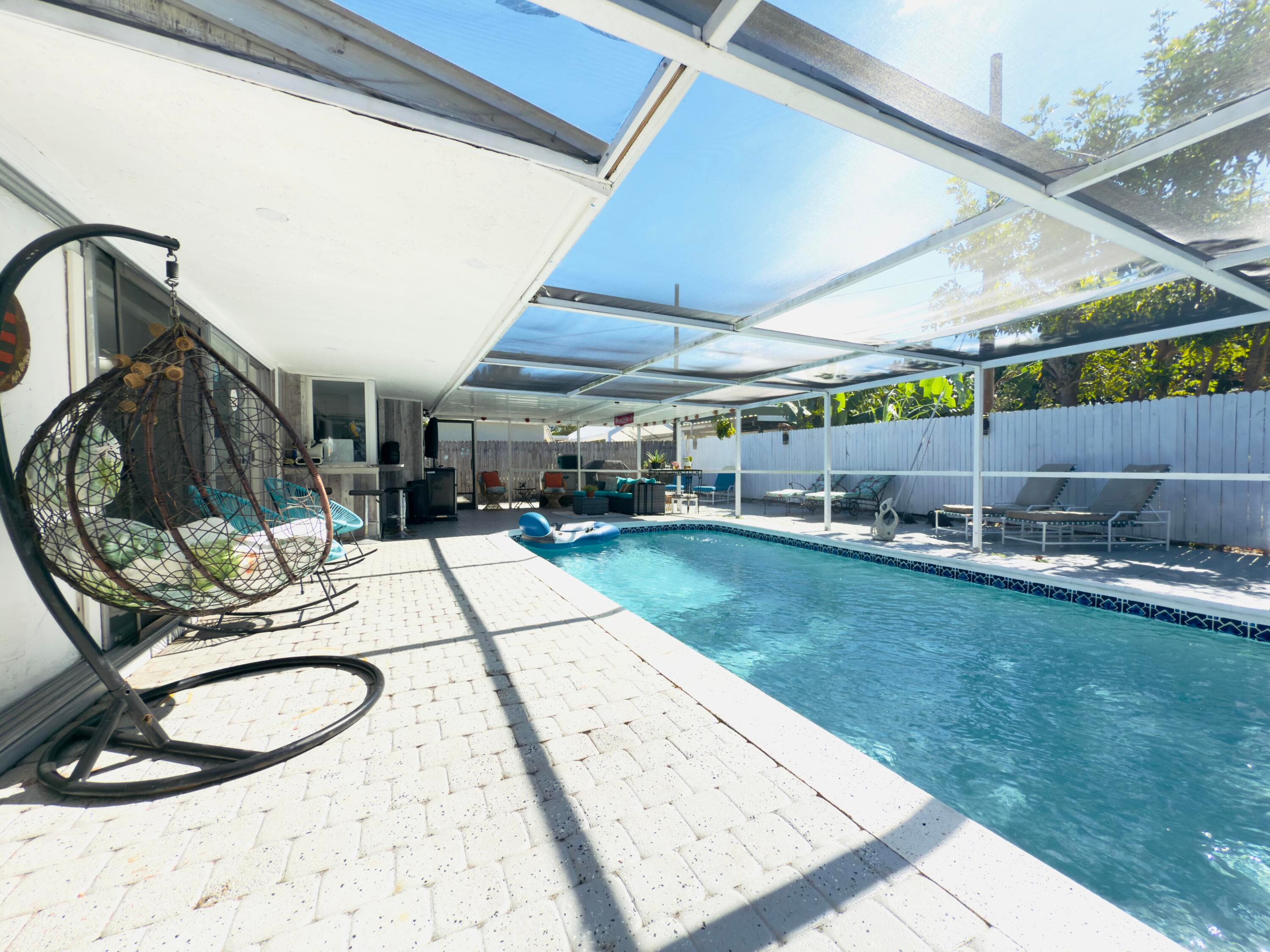 230 NE 25th Street, Pompano Beach, FL 33064 57
